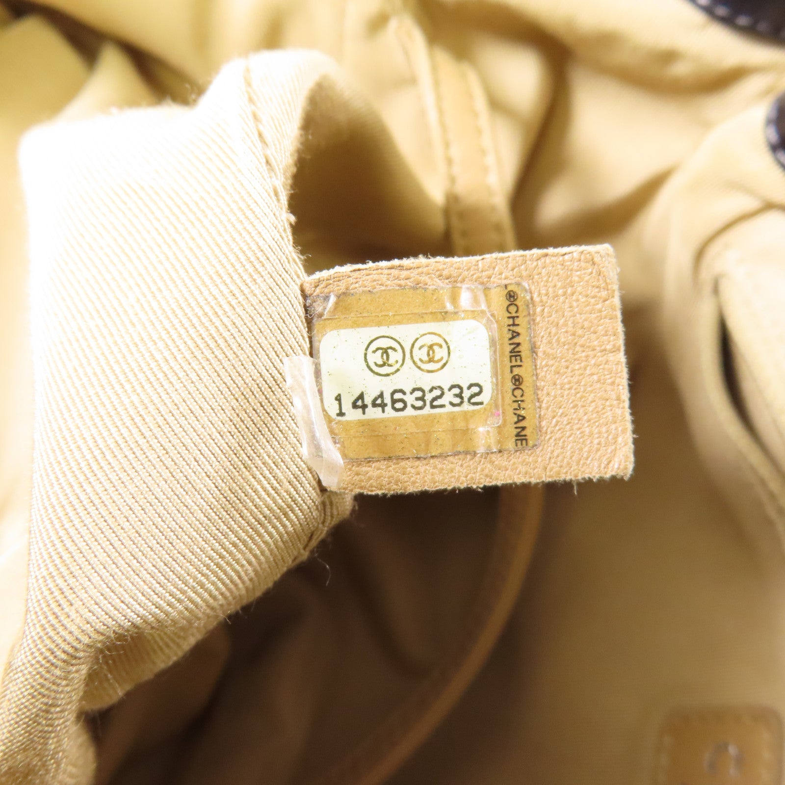 CHANEL 牛皮皮革Shoulder Bag銀扣肩背袋