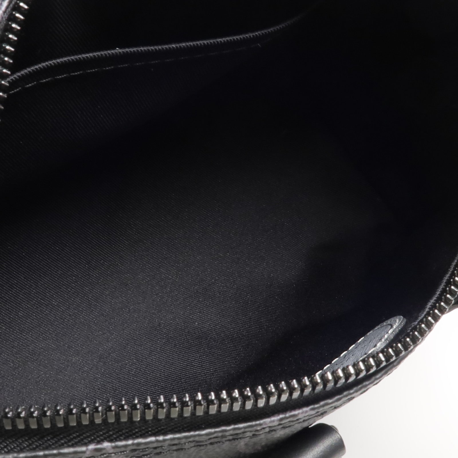 LOUIS VUITTON Monogram Eclipse LV x YK Keepall Bandouliere 25手挽肩背兩用袋