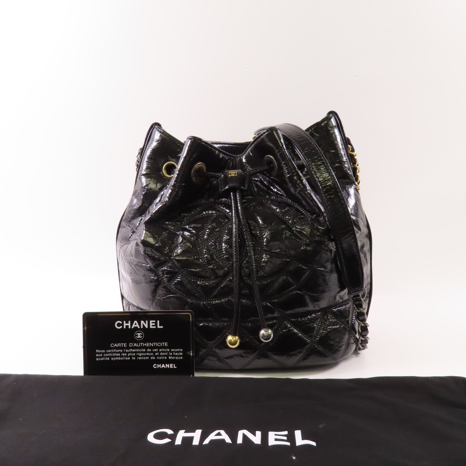 CHANEL 【激減優惠】漆皮皮革Drawstring Bag金扣鏈帶肩背袋