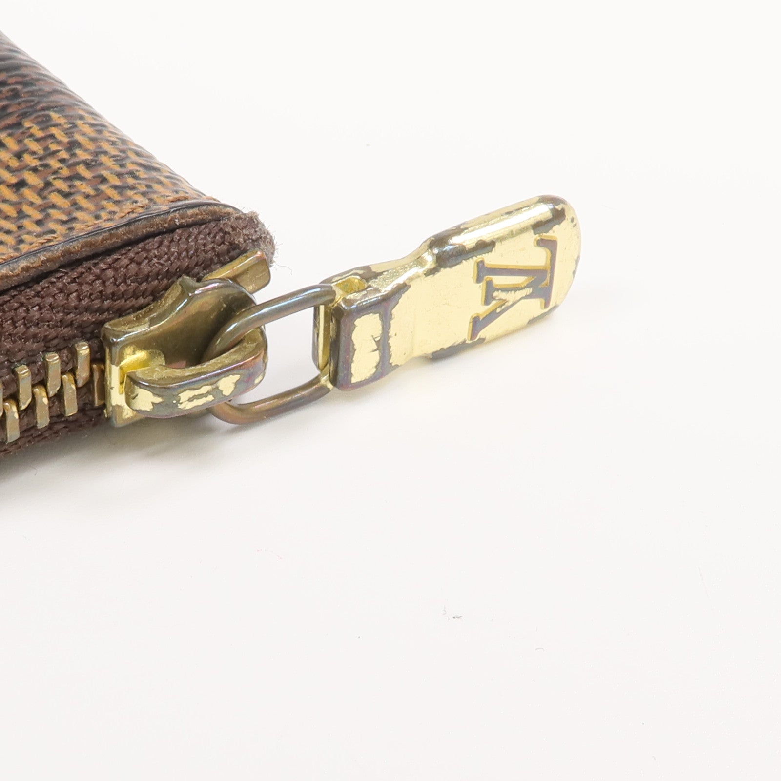 LOUIS VUITTON Damier Key Pouch金扣零錢包