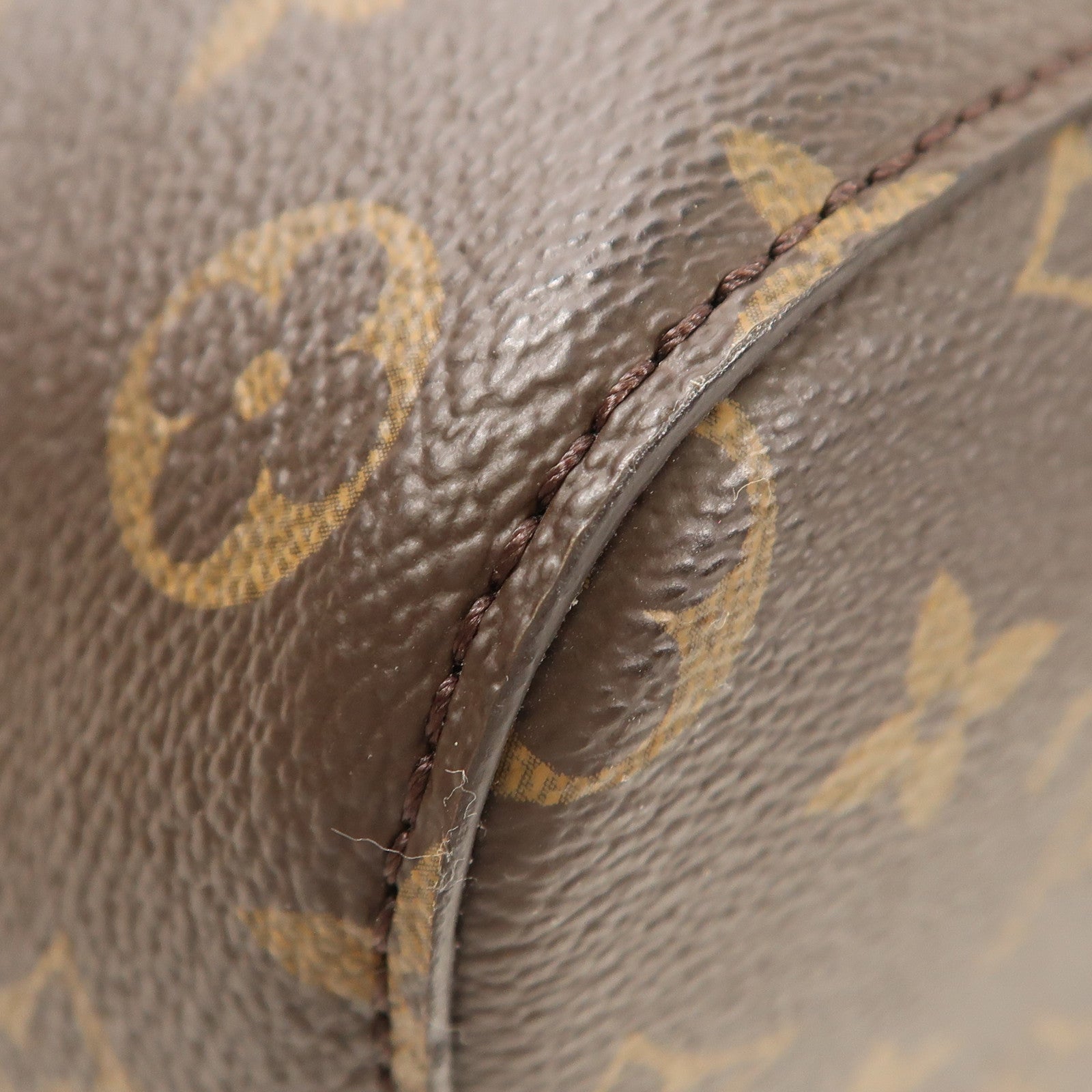 LOUIS VUITTON Monogram Neo Noe MM金扣肩背袋