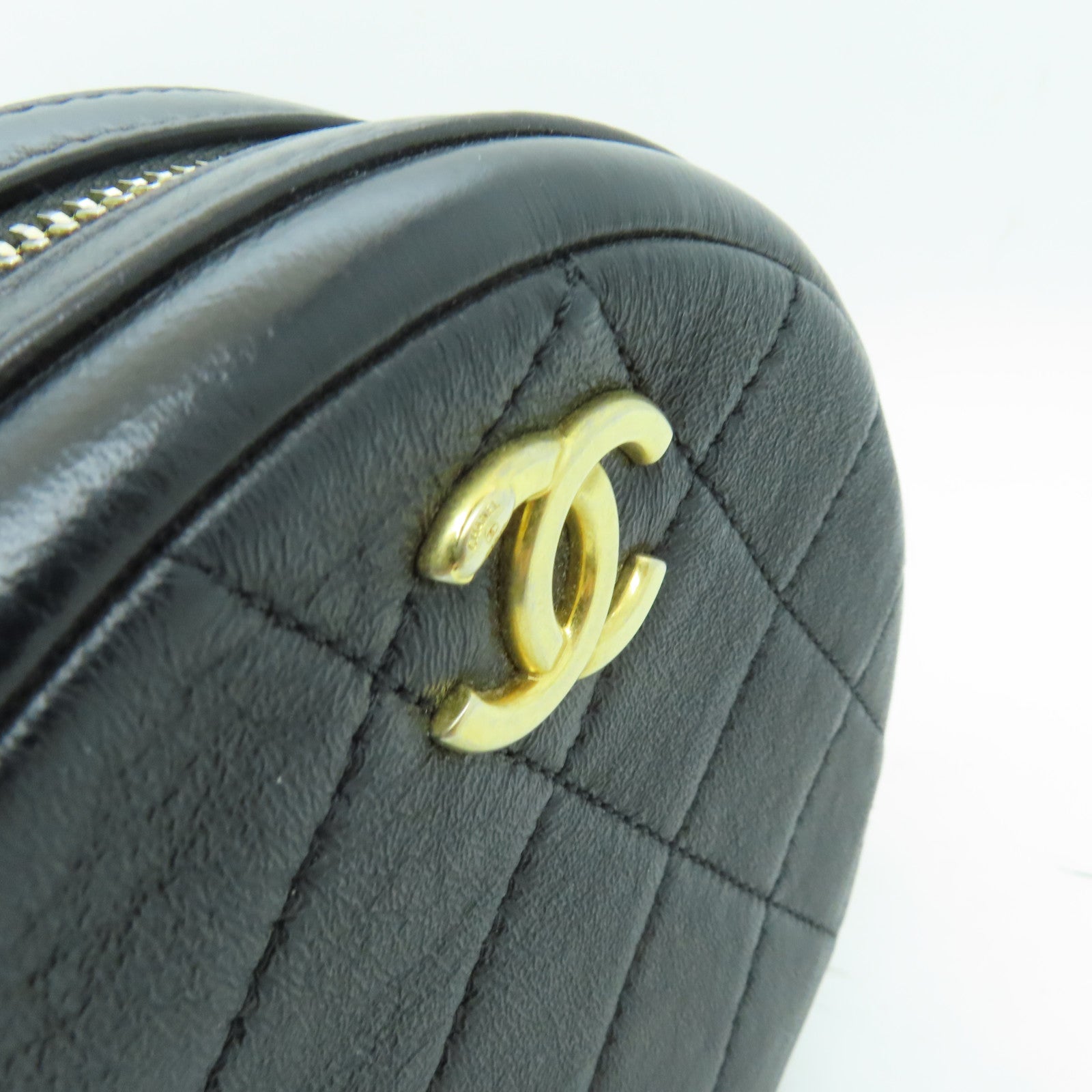 CHANEL 【激減優惠】菱格牛皮皮革Round Chain Shoulder Bag金扣鏈帶肩背袋黒色