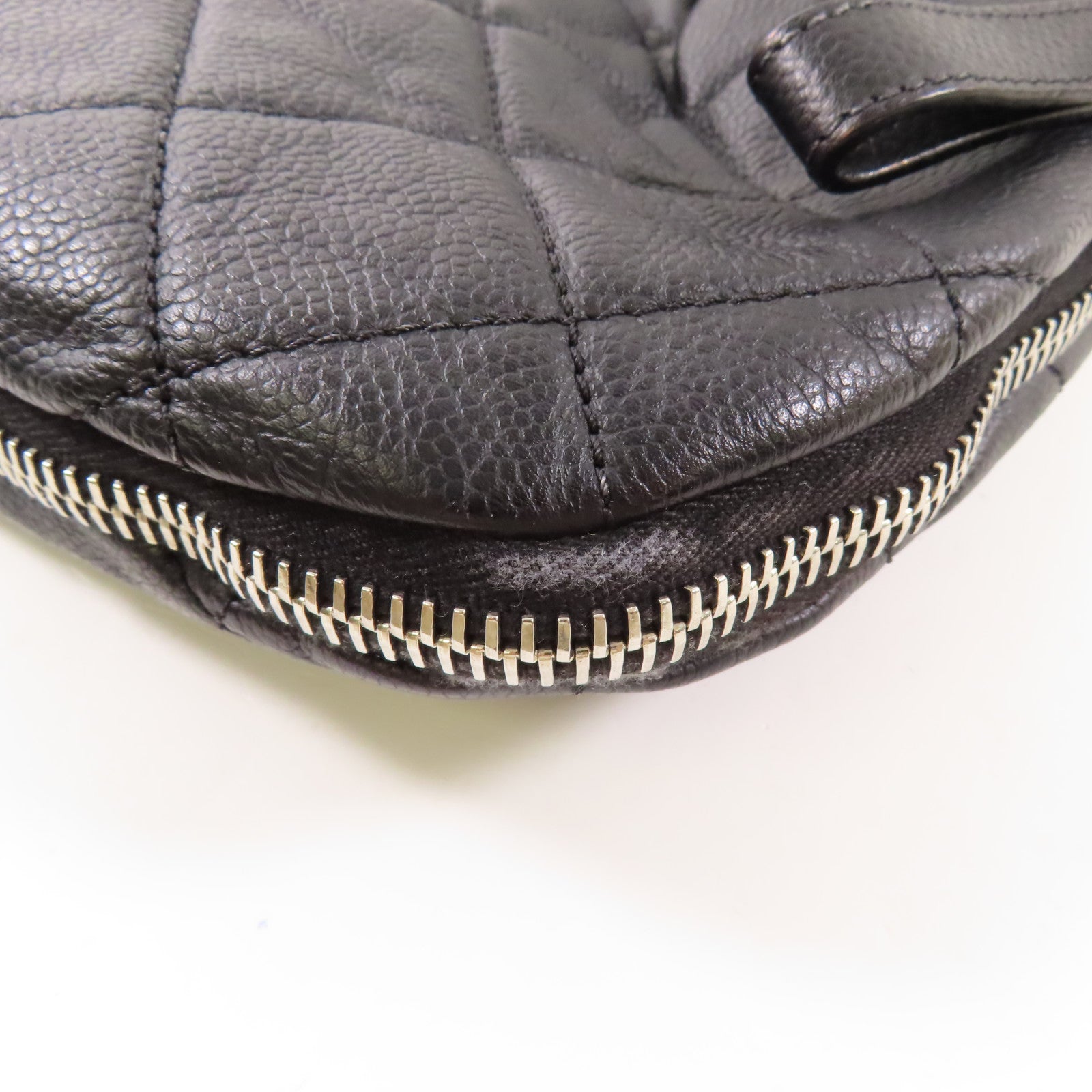 CHANEL 牛皮皮革Shoulder Bag銀扣肩背袋