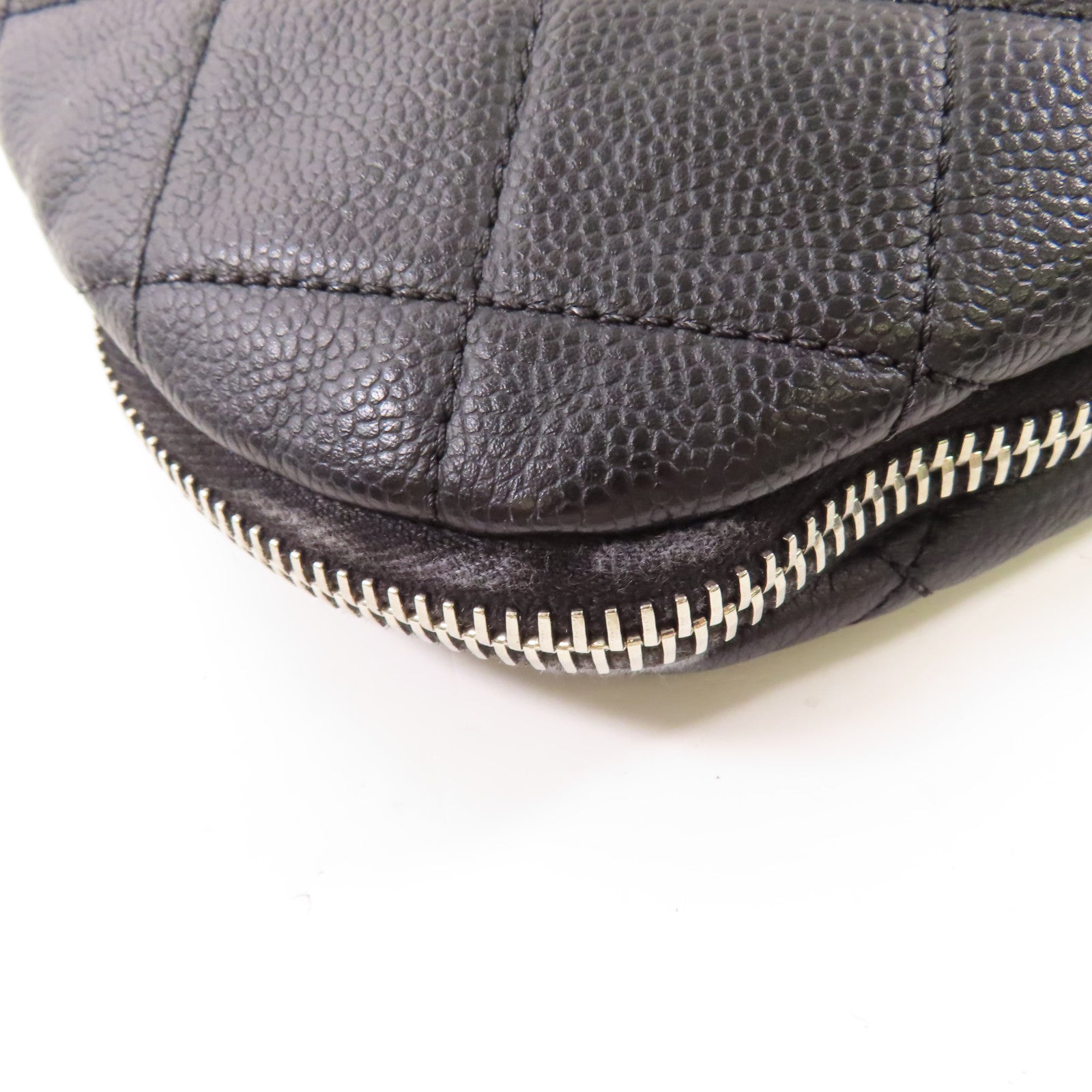CHANEL 牛皮皮革Shoulder Bag銀扣肩背袋