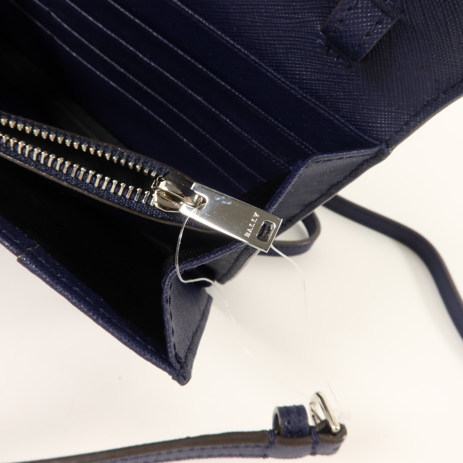 BALLY 牛皮皮革Wallet On Chain肩背袋