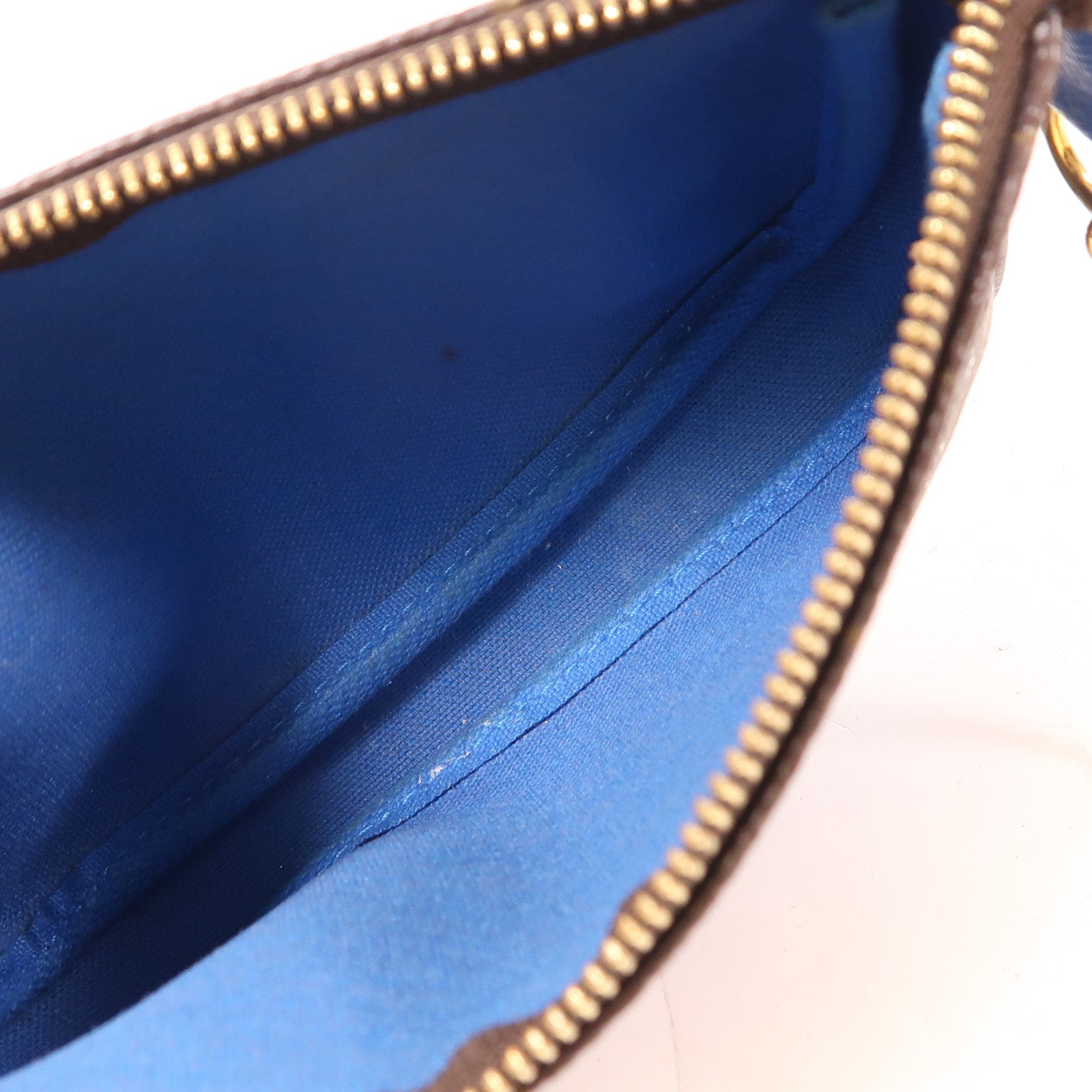 LOUIS VUITTON Monogram Mini Pochette Accessoires金扣手挽袋