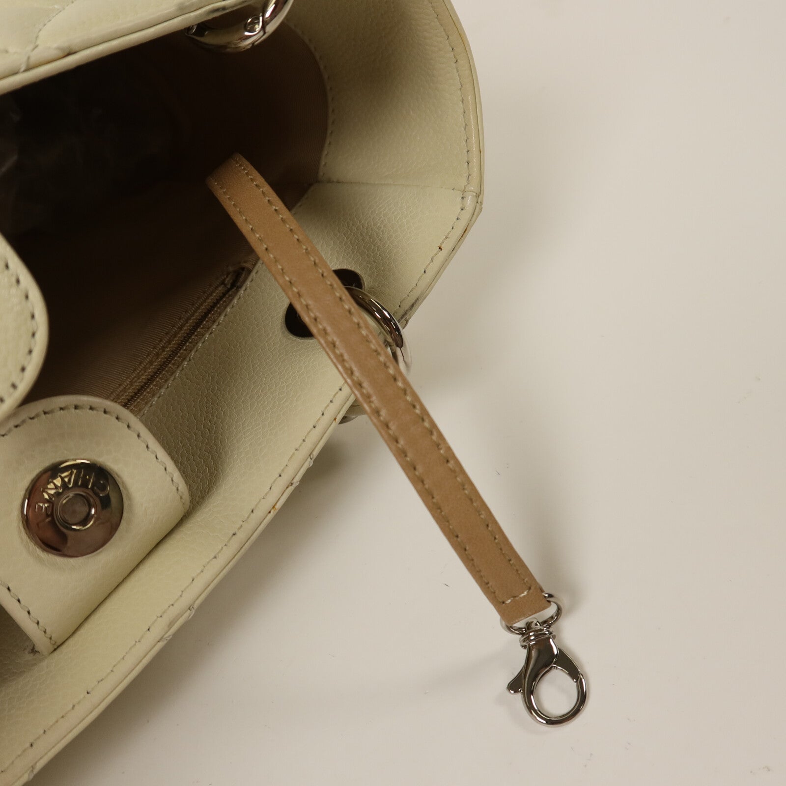CHANEL 【激減優惠】牛皮皮革PST Petite Shopping Tote Bag銀扣鏈帶肩背袋