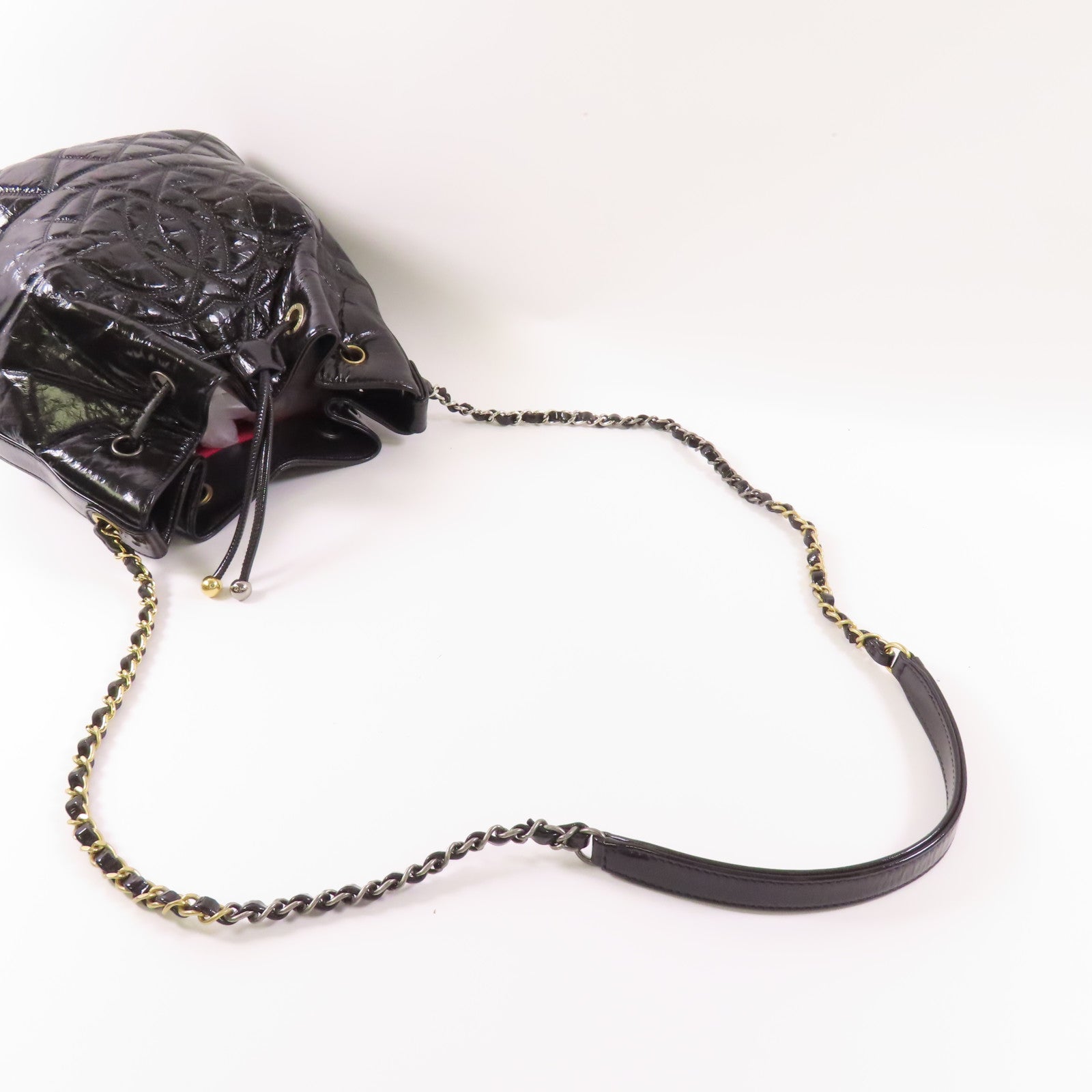 CHANEL 【激減優惠】漆皮皮革Drawstring Bag金扣鏈帶肩背袋
