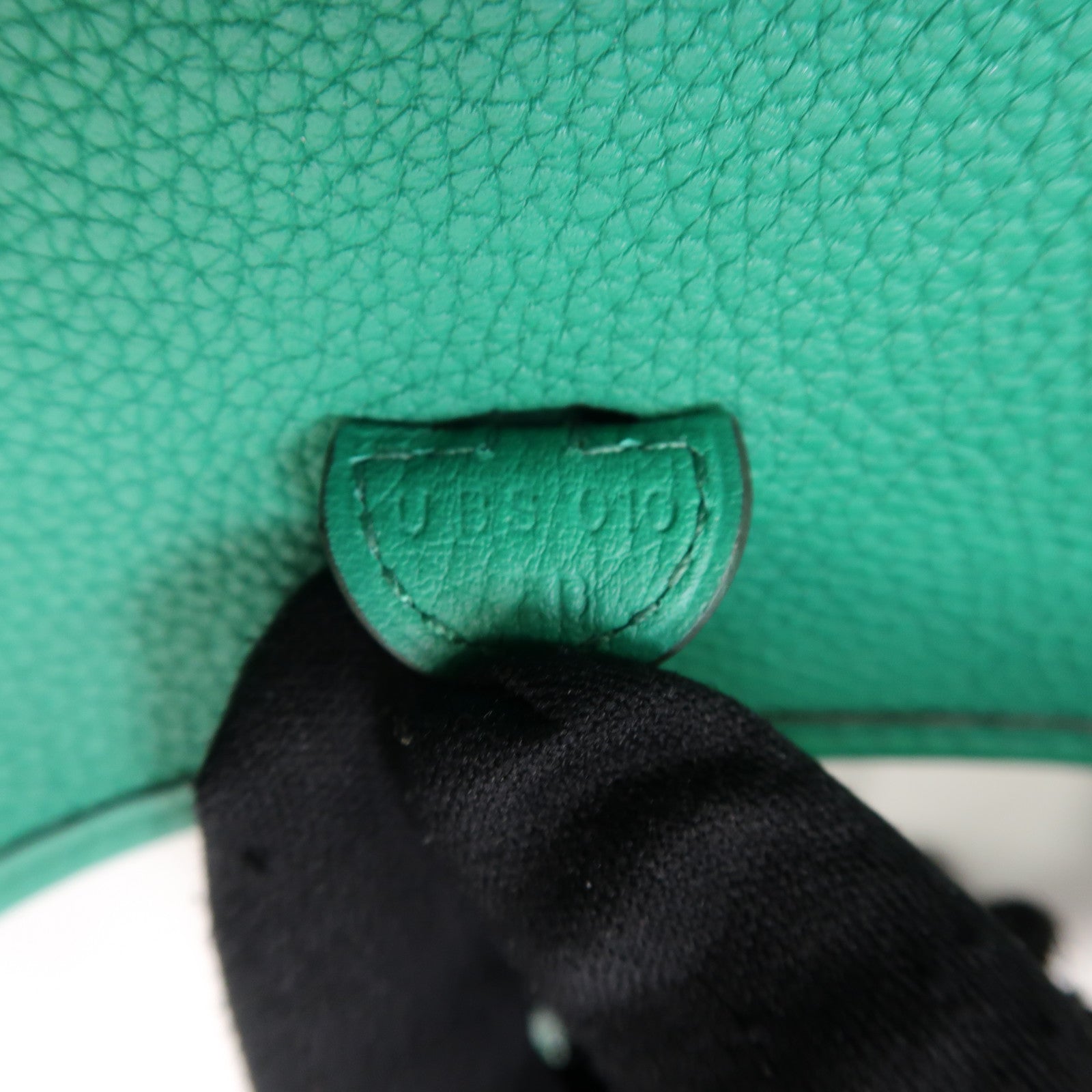 HERMES 【清倉大減價】Clemence皮革Evelyne II TPM金扣肩背袋薄荷綠色