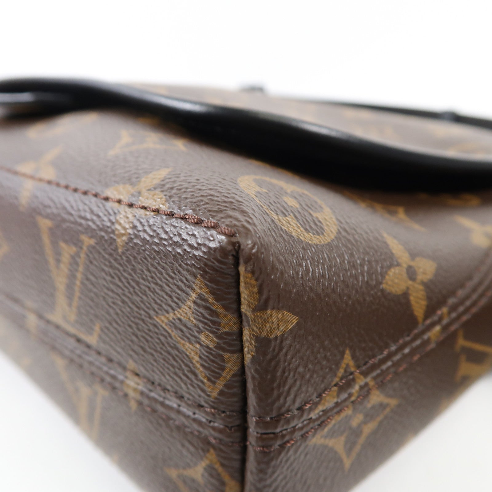 LOUIS VUITTON Monogram Magnetic Messenger Bag肩背袋棕色