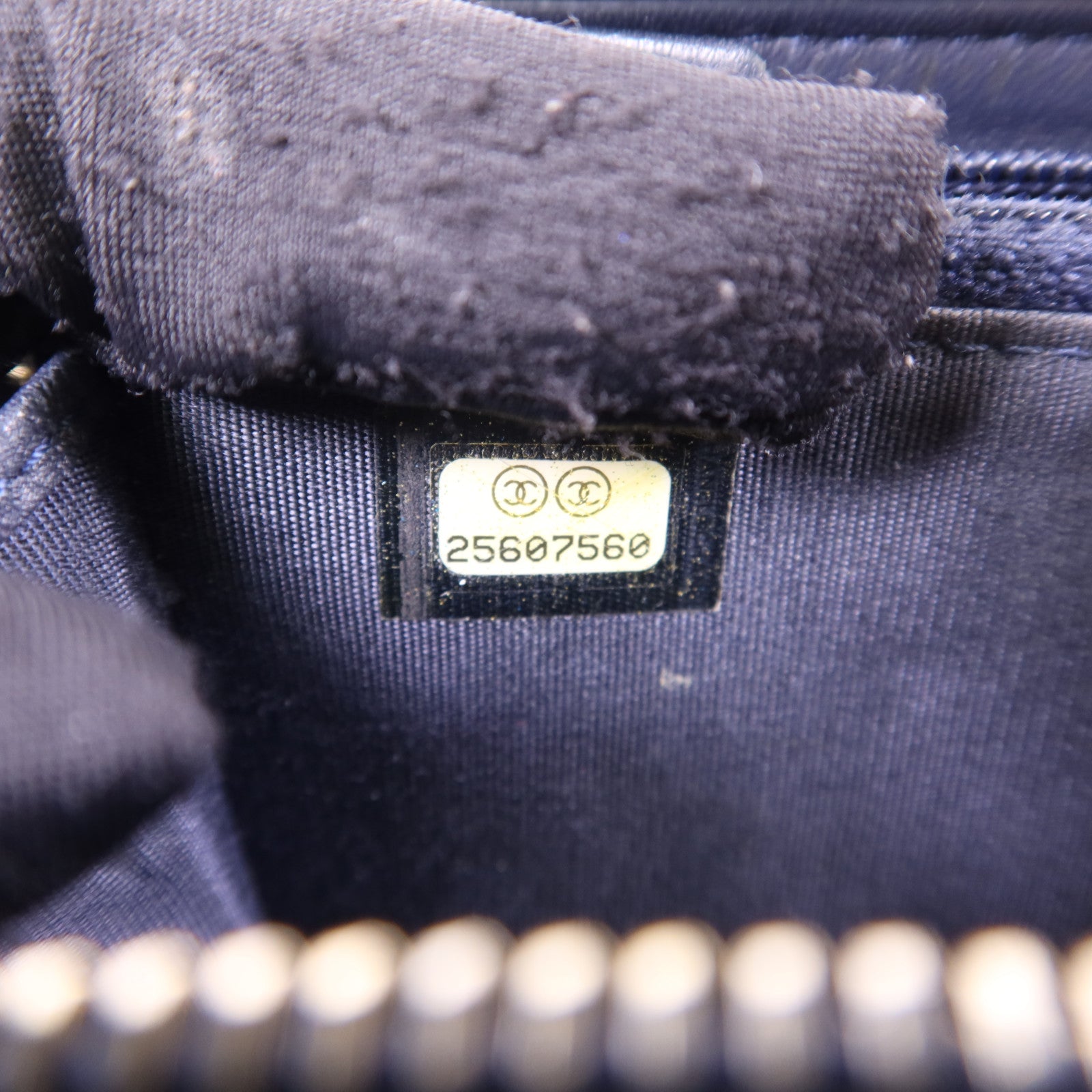 CHANEL 牛皮皮革Zipper Wallet金扣錢包