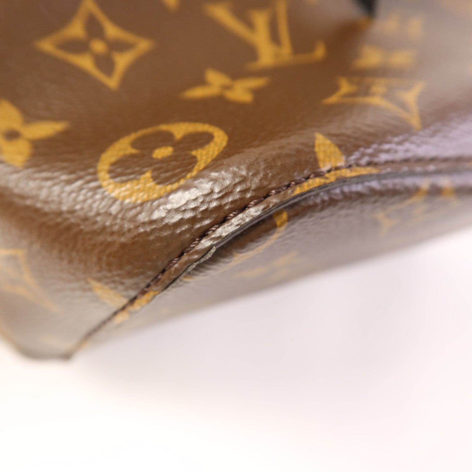 LOUIS VUITTON Monogram Neo Noe MM金扣肩背袋