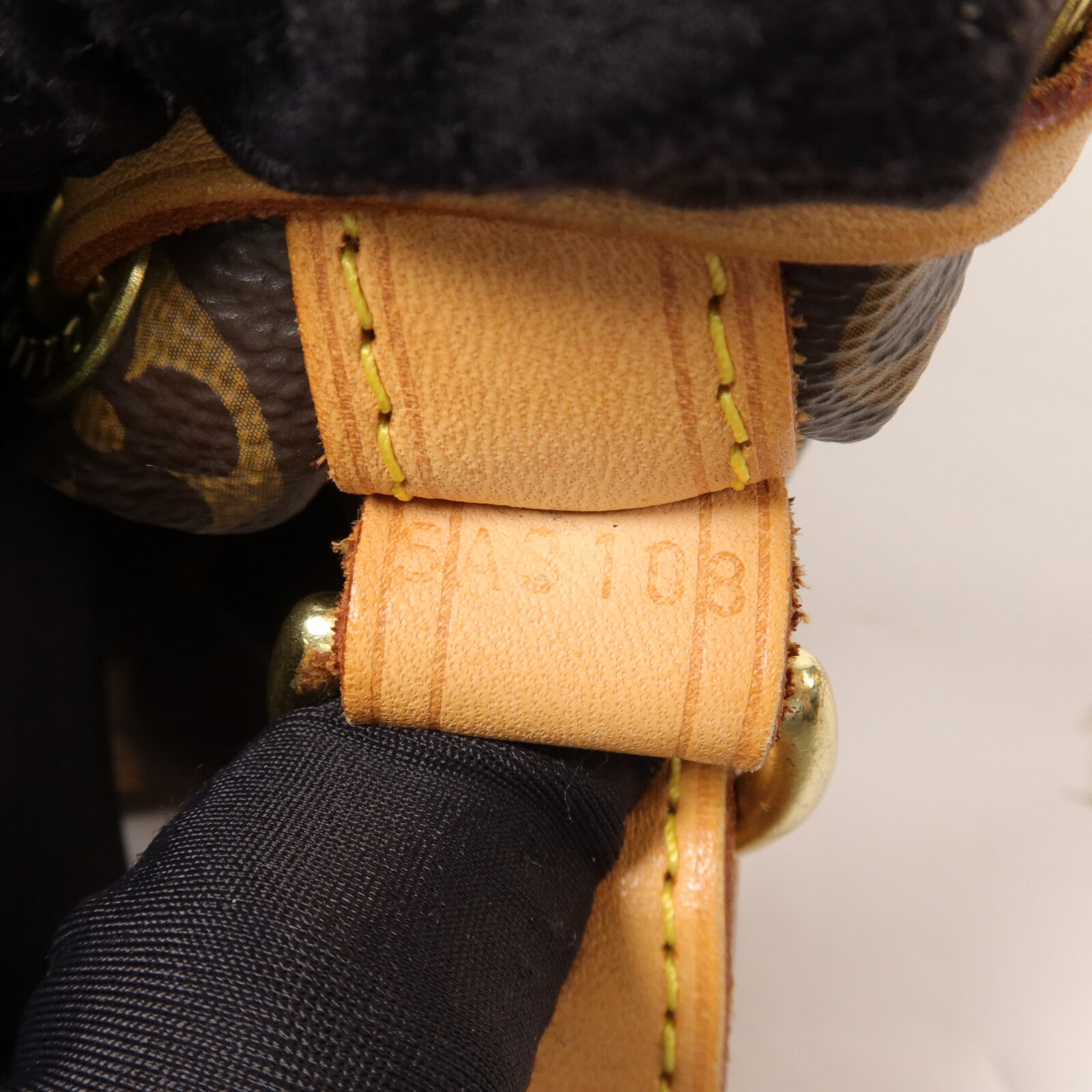 LOUIS VUITTON Monogram Noe BB肩背袋
