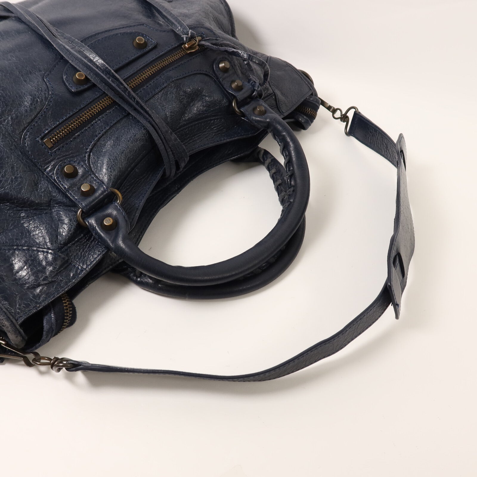 BALENCIAGA 牛皮皮革City手挽肩背兩用袋