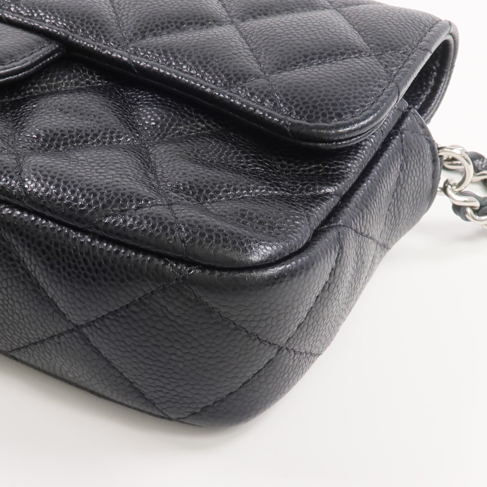 CHANEL 牛皮皮革WOC Wallet On Chain銀扣鏈帶肩背袋