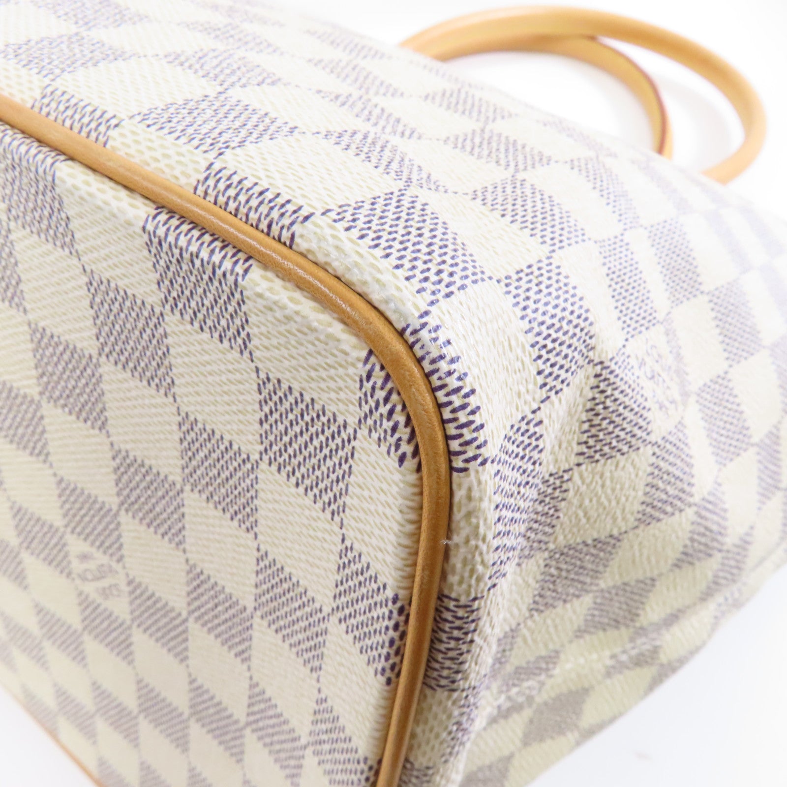 LOUIS VUITTON Damier Azur Saleya MM金扣肩背袋米色