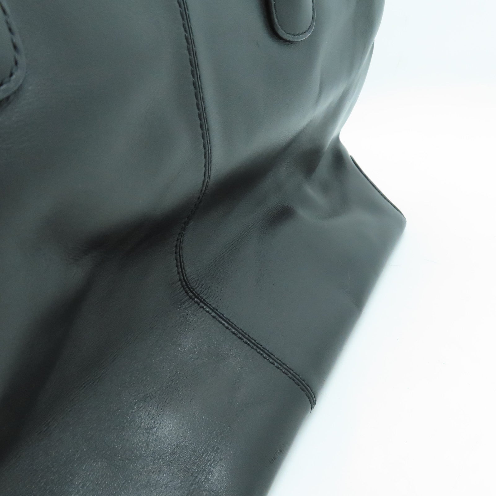 TOD’S 【激減優惠】牛皮皮革Shoulder Bag銀扣肩背袋黑色