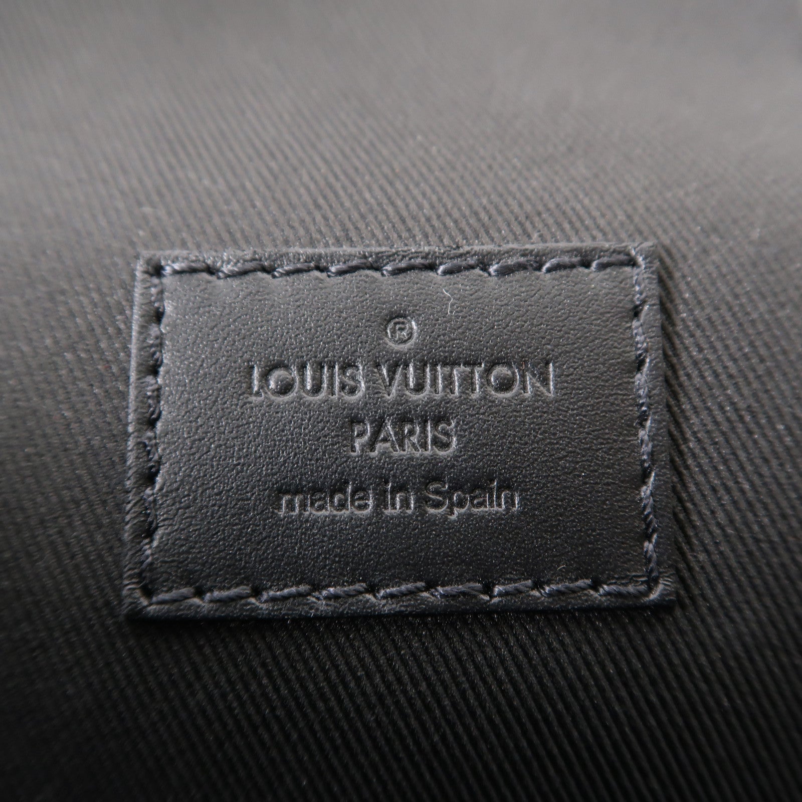 LOUIS VUITTON Monogram Magnetic Messenger Bag肩背袋棕色