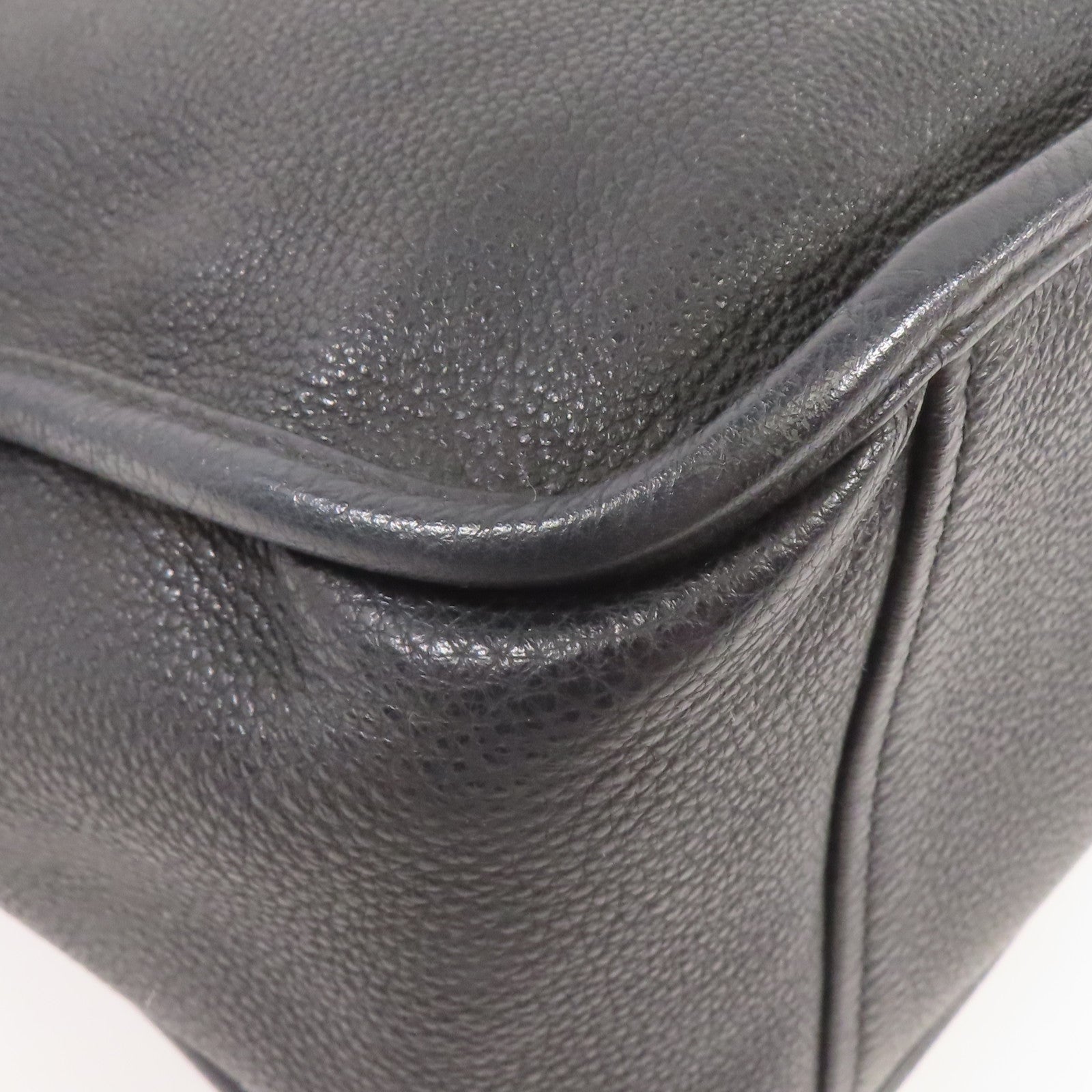 PRADA 皮革Shoulder Bag銀扣肩背袋