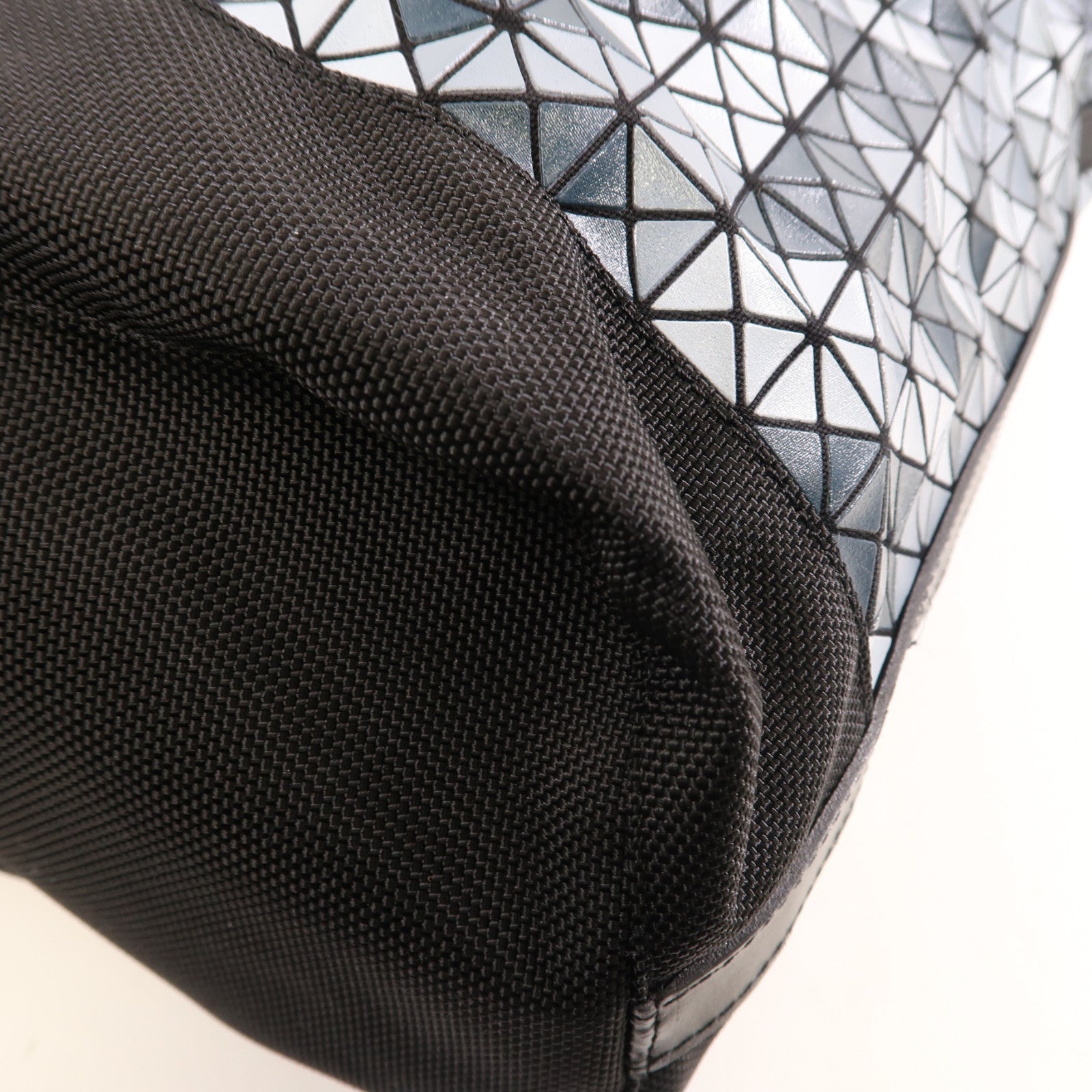 BAO BAO ISSEYMIYAKE PVC Bao Bao Shoulder Tote Bag肩背袋/手挽袋藍色