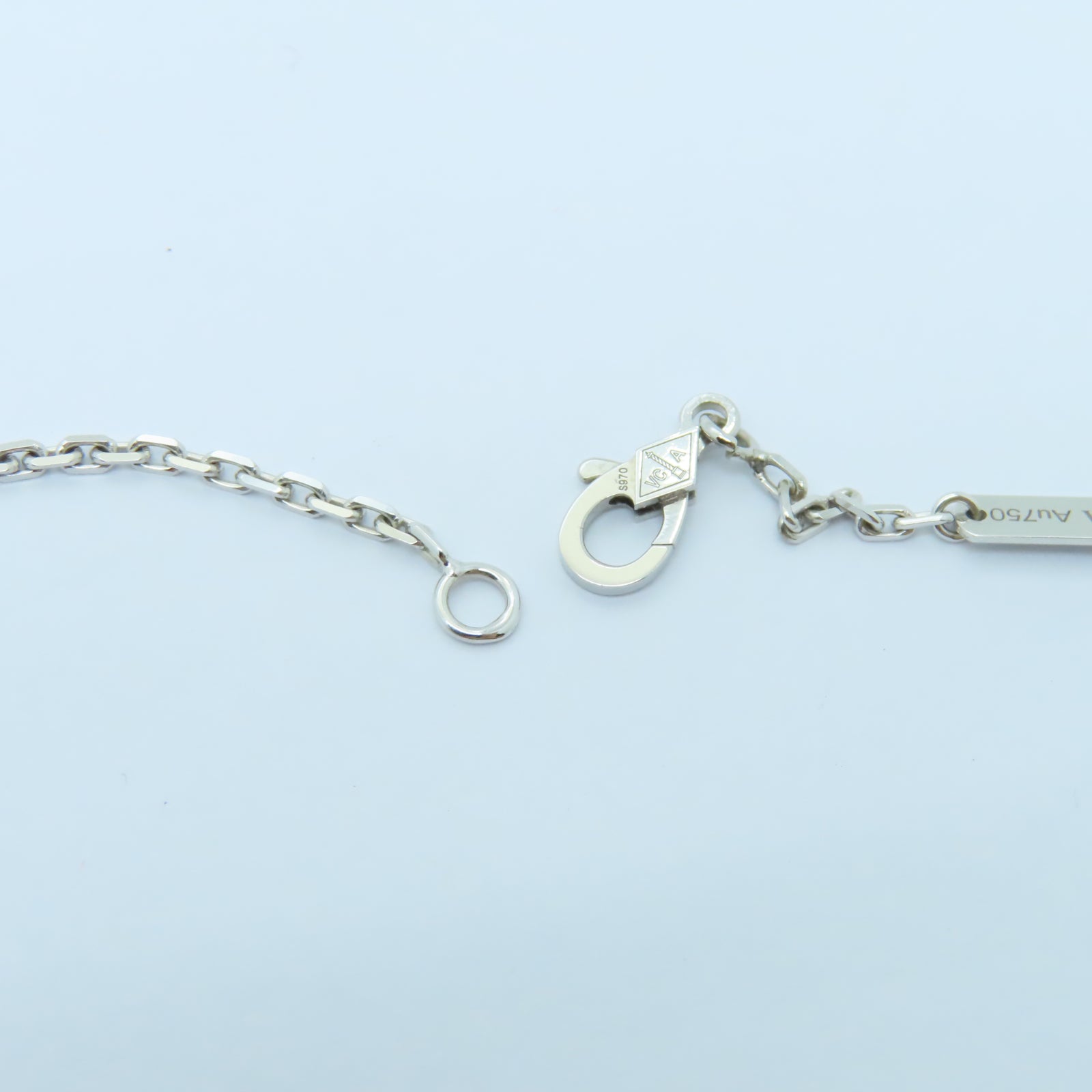 Van Cleef & Arpels 【激減優惠】18K白金Flower Pendant 2.37ct鑽石項鍊銀色