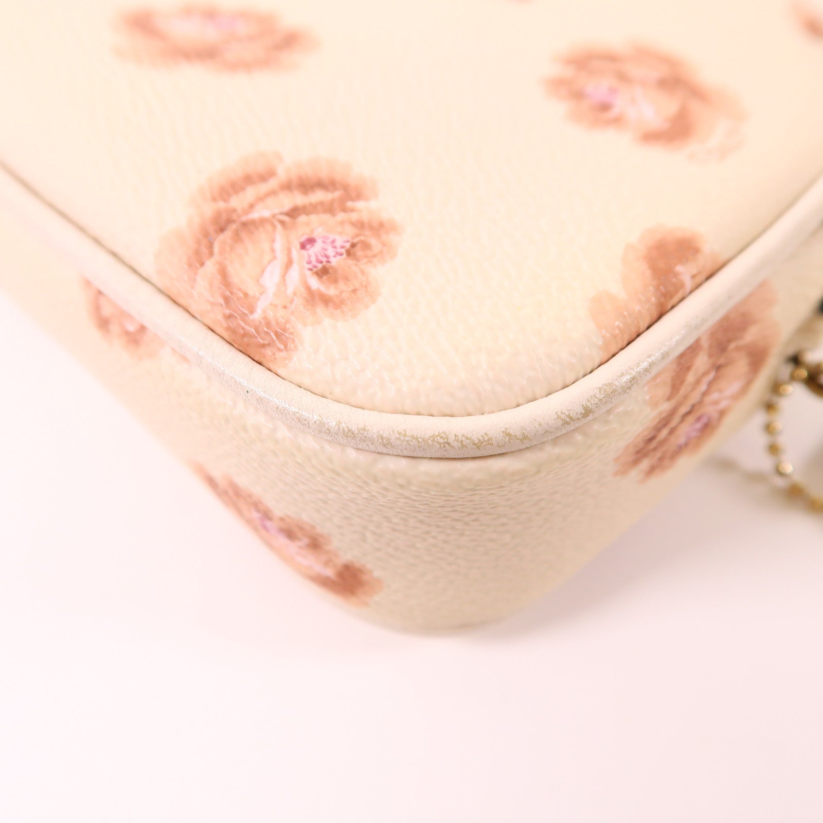 COACH 皮革Shoulder Bag金扣肩背袋