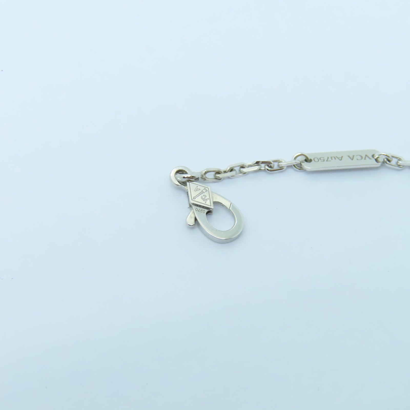 Van Cleef & Arpels 【激減優惠】18K白金Flower Pendant 2.37ct鑽石項鍊銀色