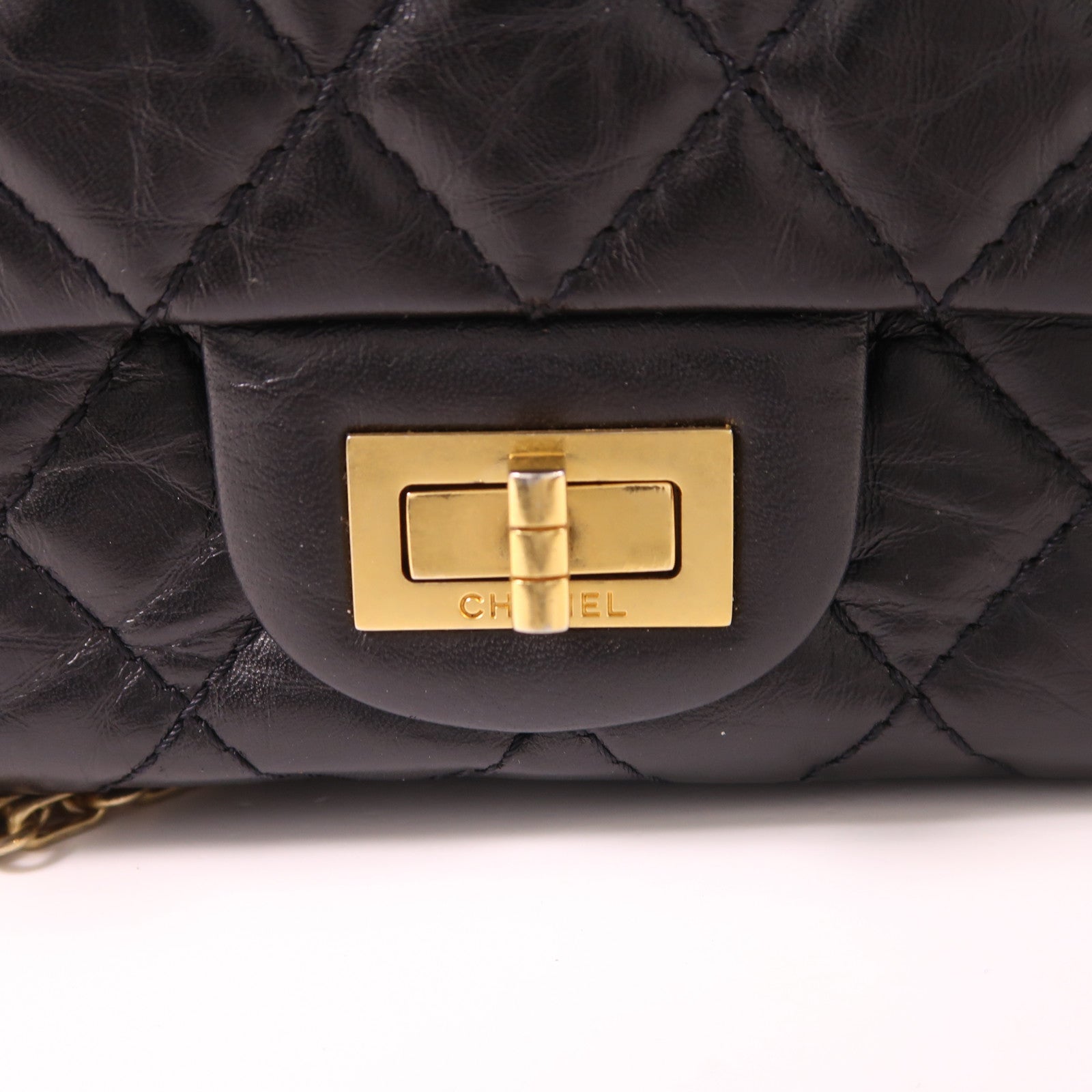 CHANEL 牛皮皮革2.55金扣鏈帶肩背袋