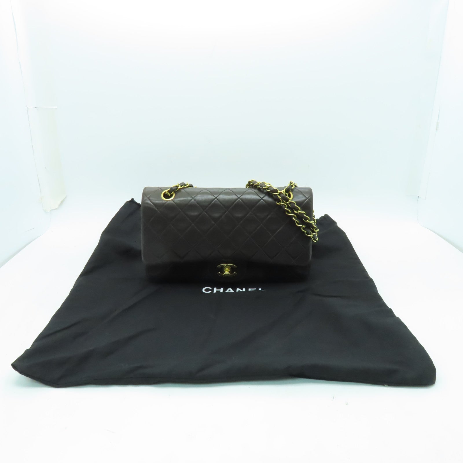 CHANEL 【激減優惠】菱格牛皮皮革Classic Flap 25金扣鏈帶肩背袋深啡色
