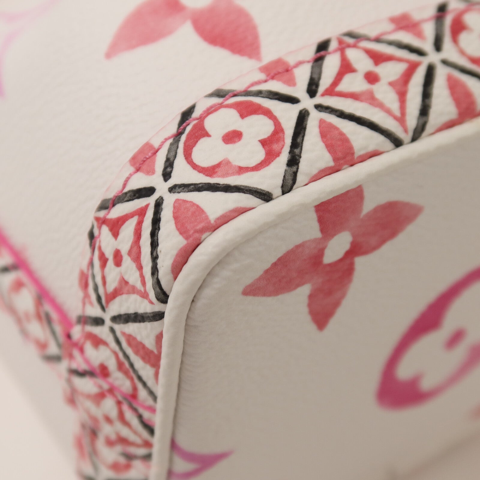 LOUIS VUITTON Monogram Watercolor Giant Nano Noe金扣手挽肩背兩用袋