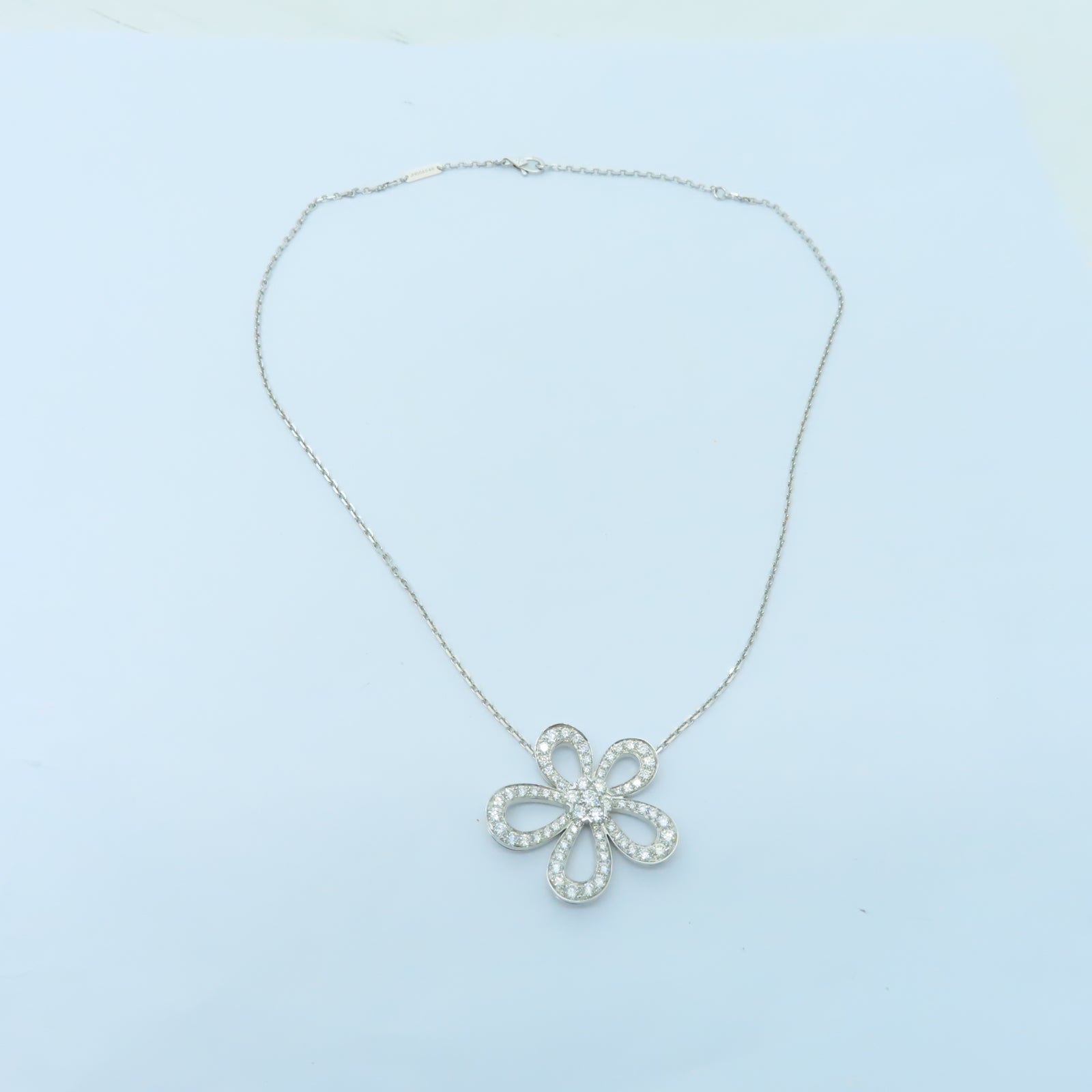 Van Cleef & Arpels 【激減優惠】18K白金Flower Pendant 2.37ct鑽石項鍊銀色