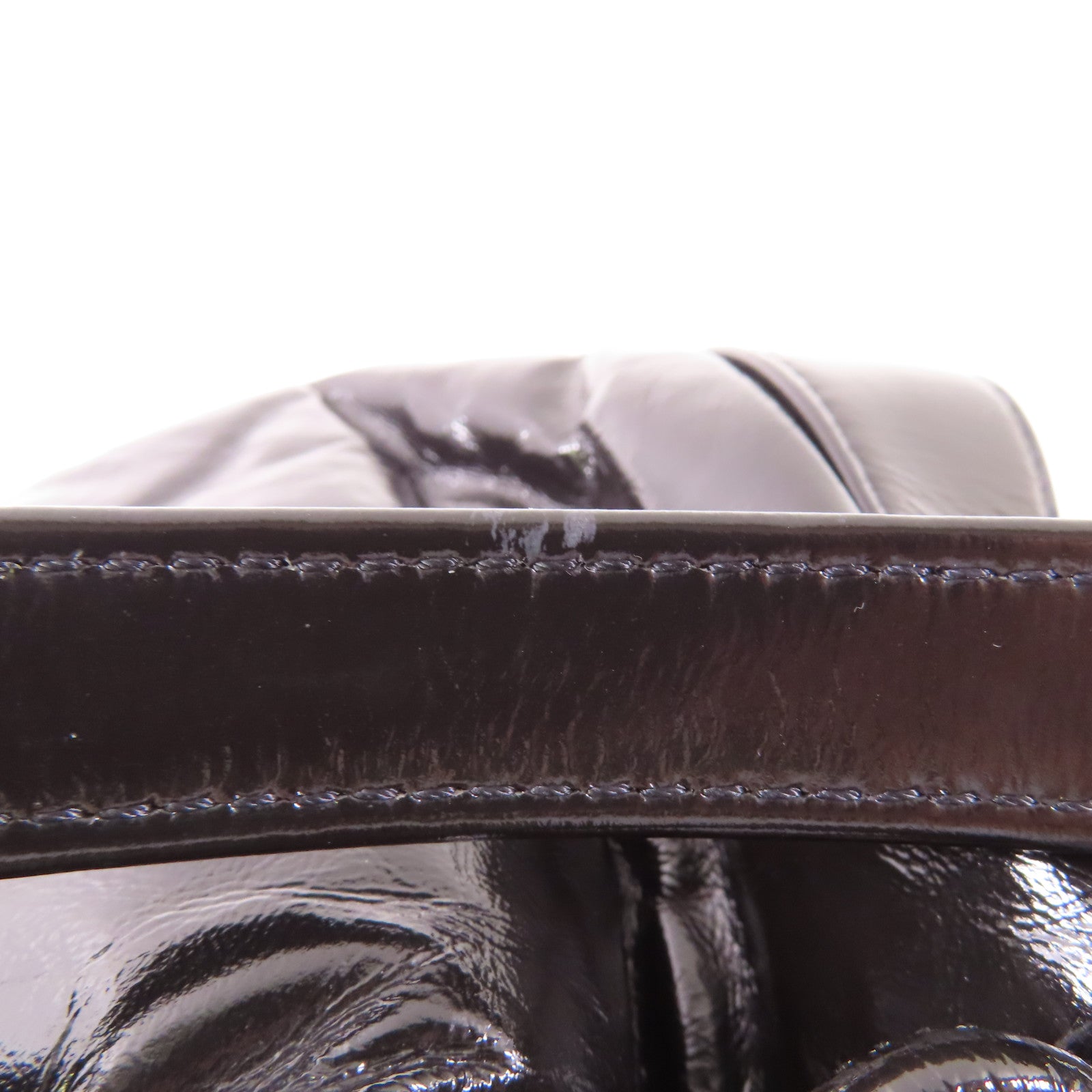 CHANEL 漆皮皮革Drawstring Bag金扣鏈帶肩背袋