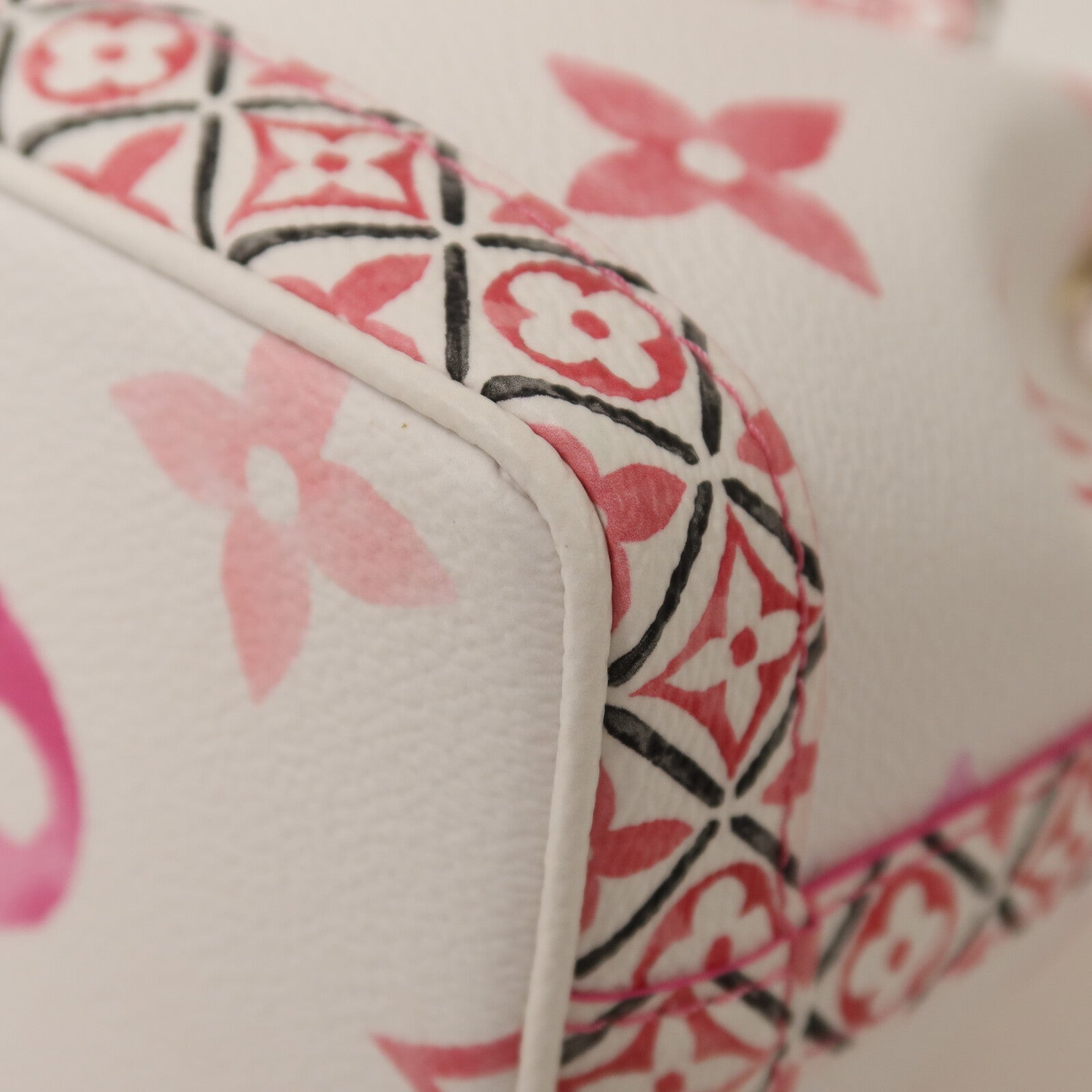 LOUIS VUITTON Monogram Watercolor Giant Nano Noe金扣手挽肩背兩用袋