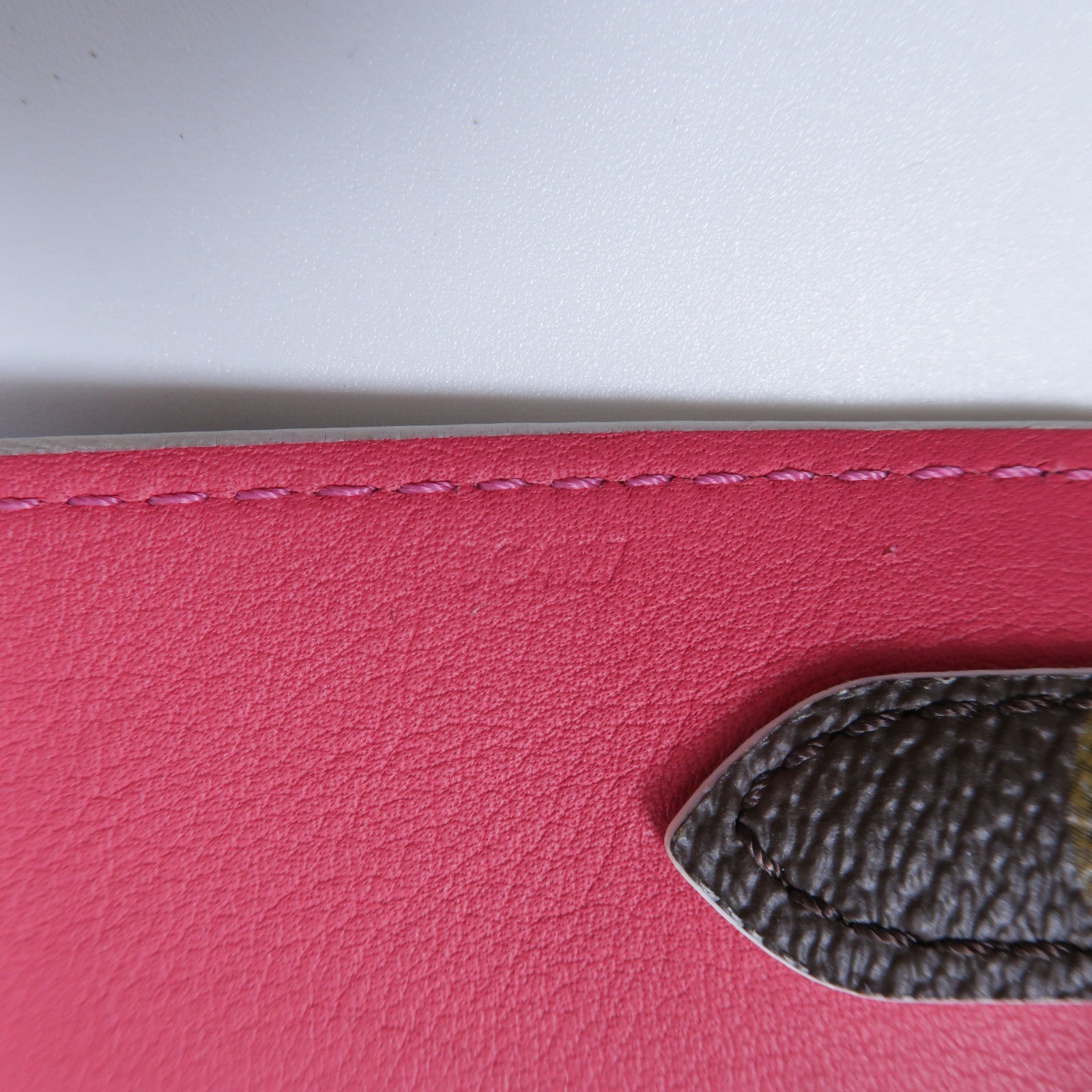 LOUIS VUITTON Monogram Shoulder Strap肩帶