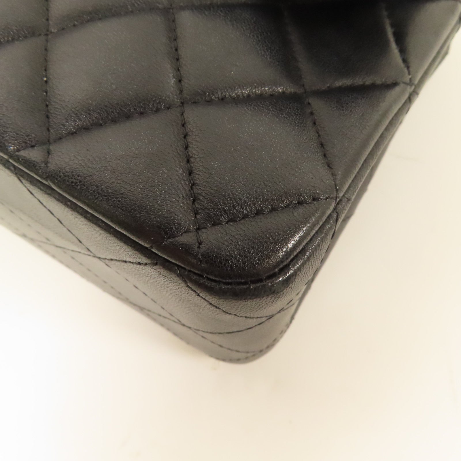 CHANEL 羊皮皮革Classic 25銀扣鏈帶肩背袋