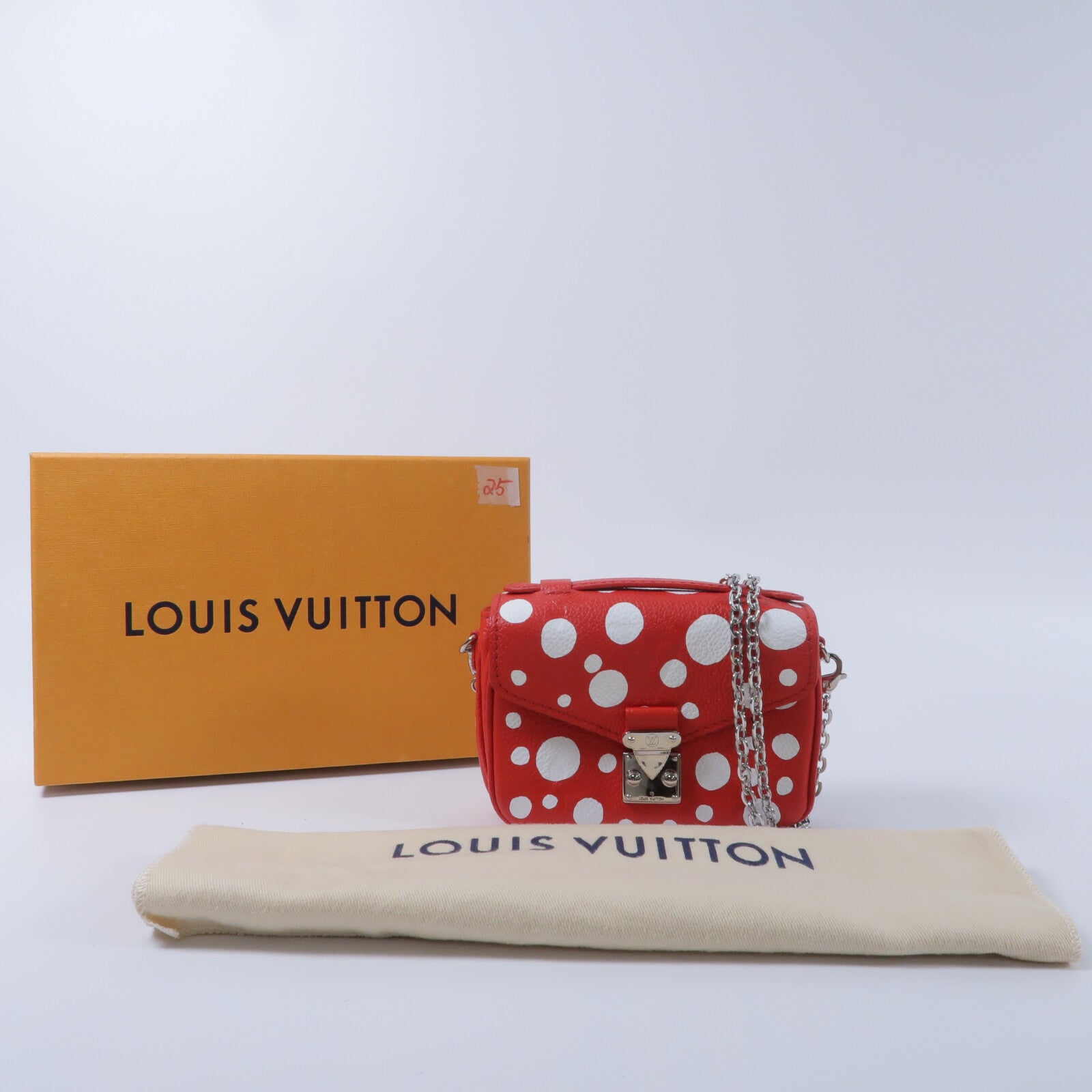 LOUIS VUITTON Monogram Empreinte LV x YK Micro Metis鏈帶肩背袋