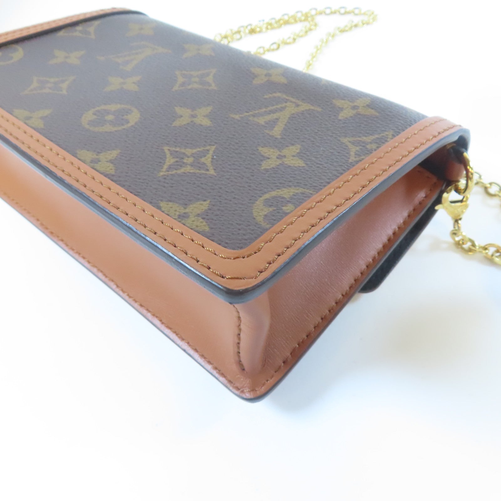 LOUIS VUITTON 【激減優惠】Monogram Dauphine Chain Wallet金扣鏈帶肩背袋啡色