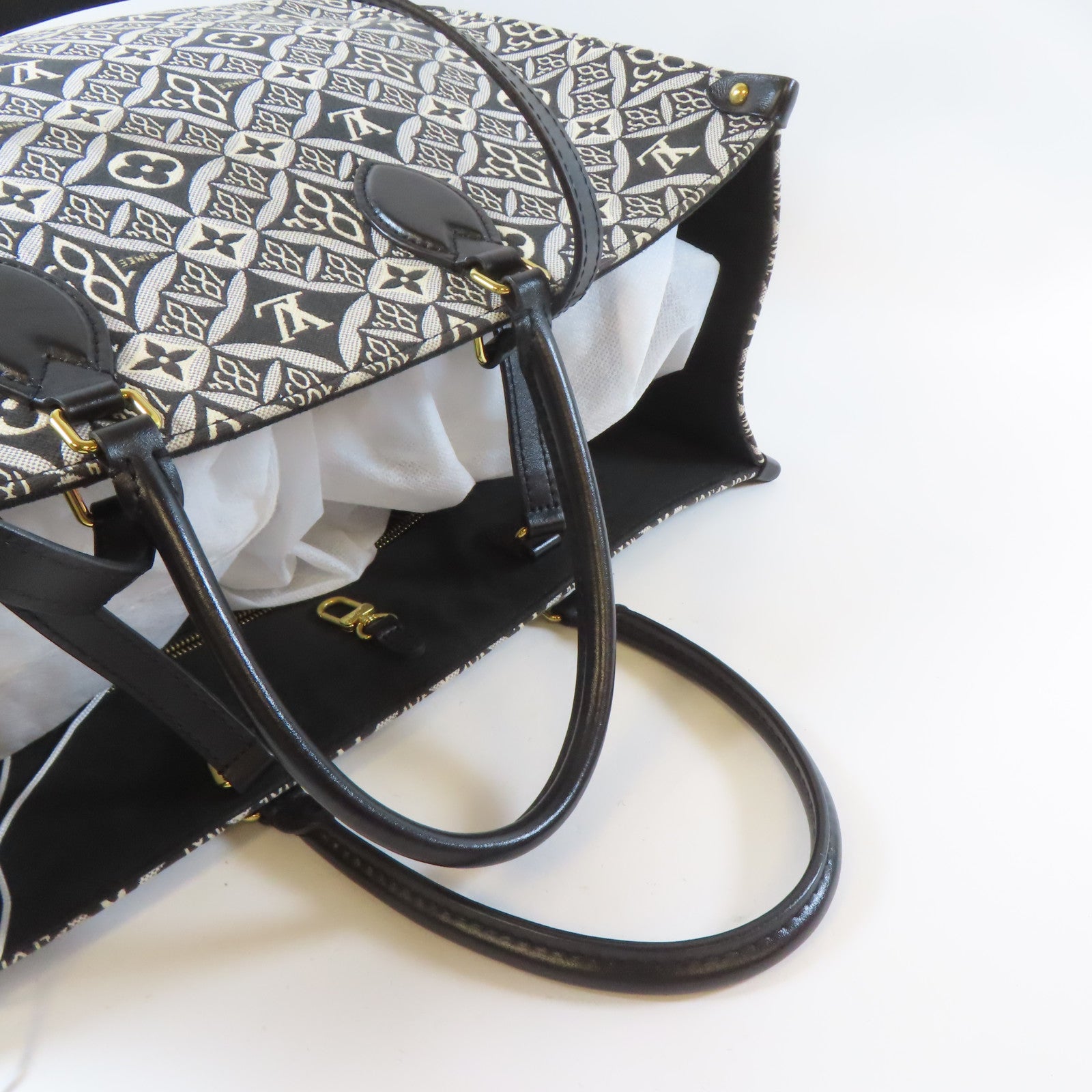 LOUIS VUITTON Monogram Jacquard Since 1854 On The Go金扣手挽肩背兩用袋黑色/白色
