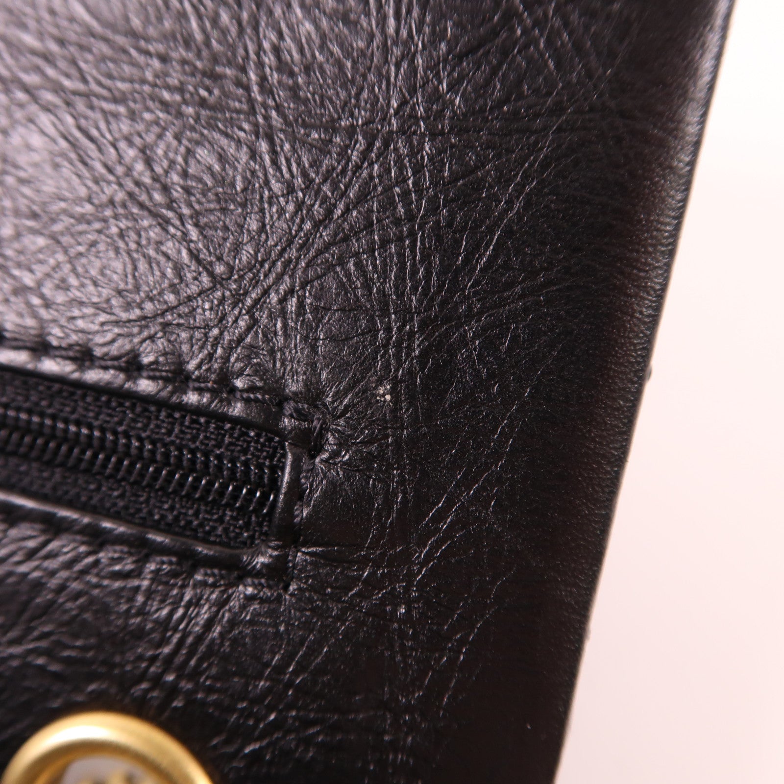 CHANEL 牛皮皮革2.55金扣鏈帶肩背袋