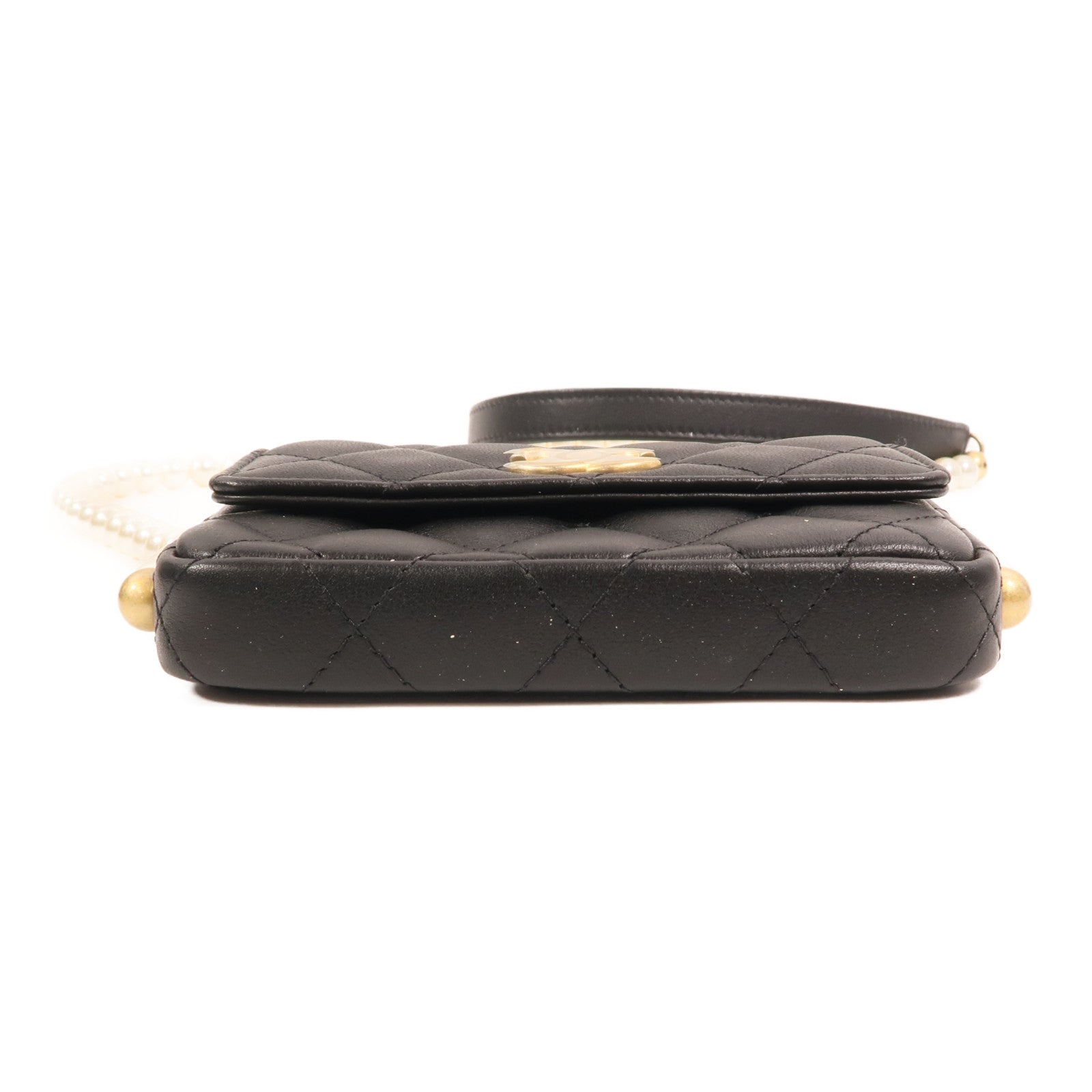 CHANEL 羊皮皮革Pearl Chain Wallet金扣鏈帶肩背袋