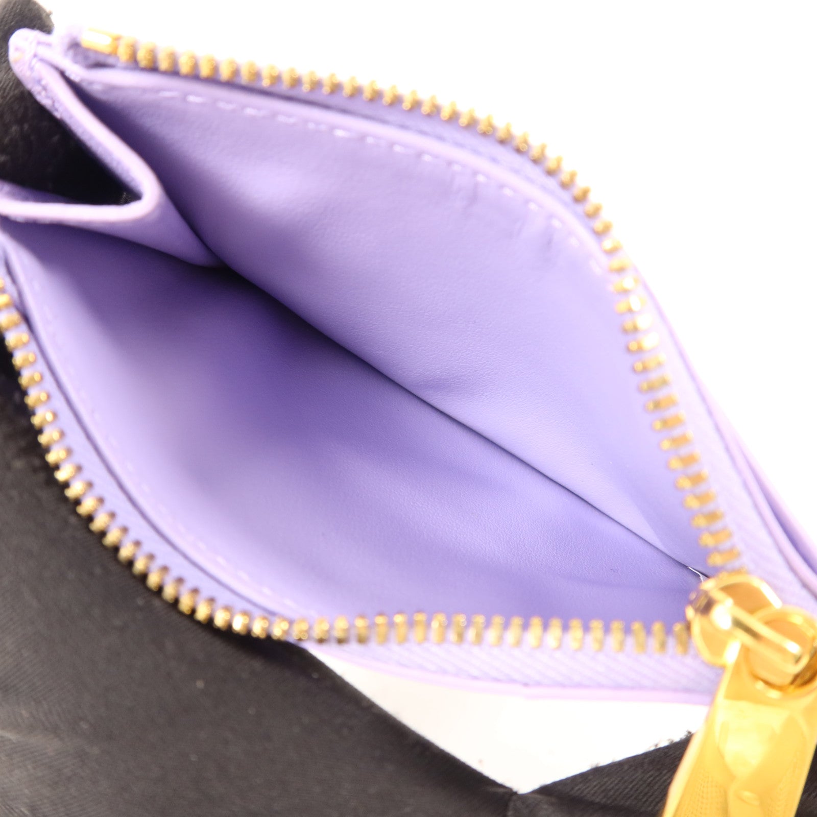 BOTTEGA VENETA 羊皮皮革Card Case金扣卡片套