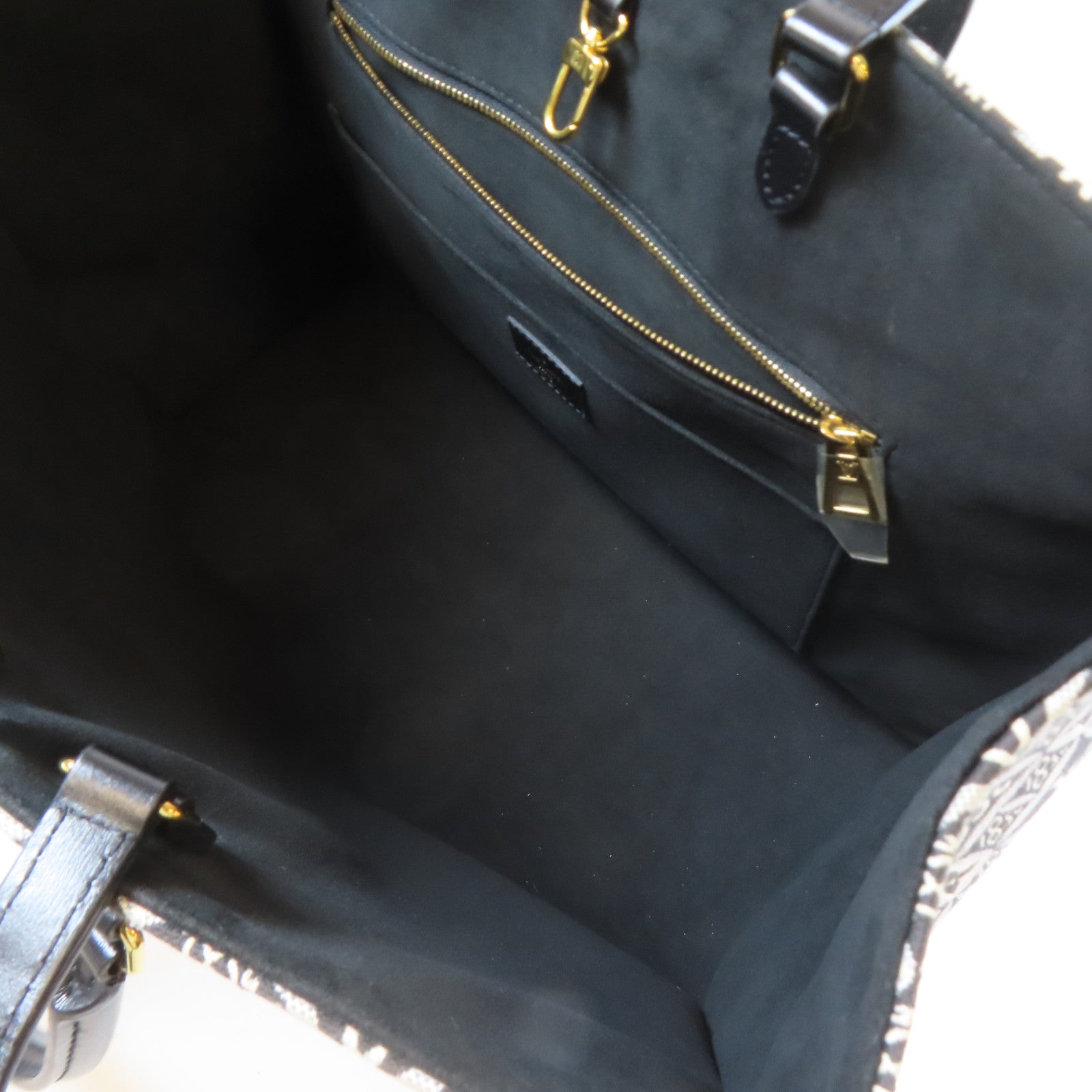 LOUIS VUITTON Monogram Jacquard Since 1854 On The Go金扣手挽肩背兩用袋黑色/白色