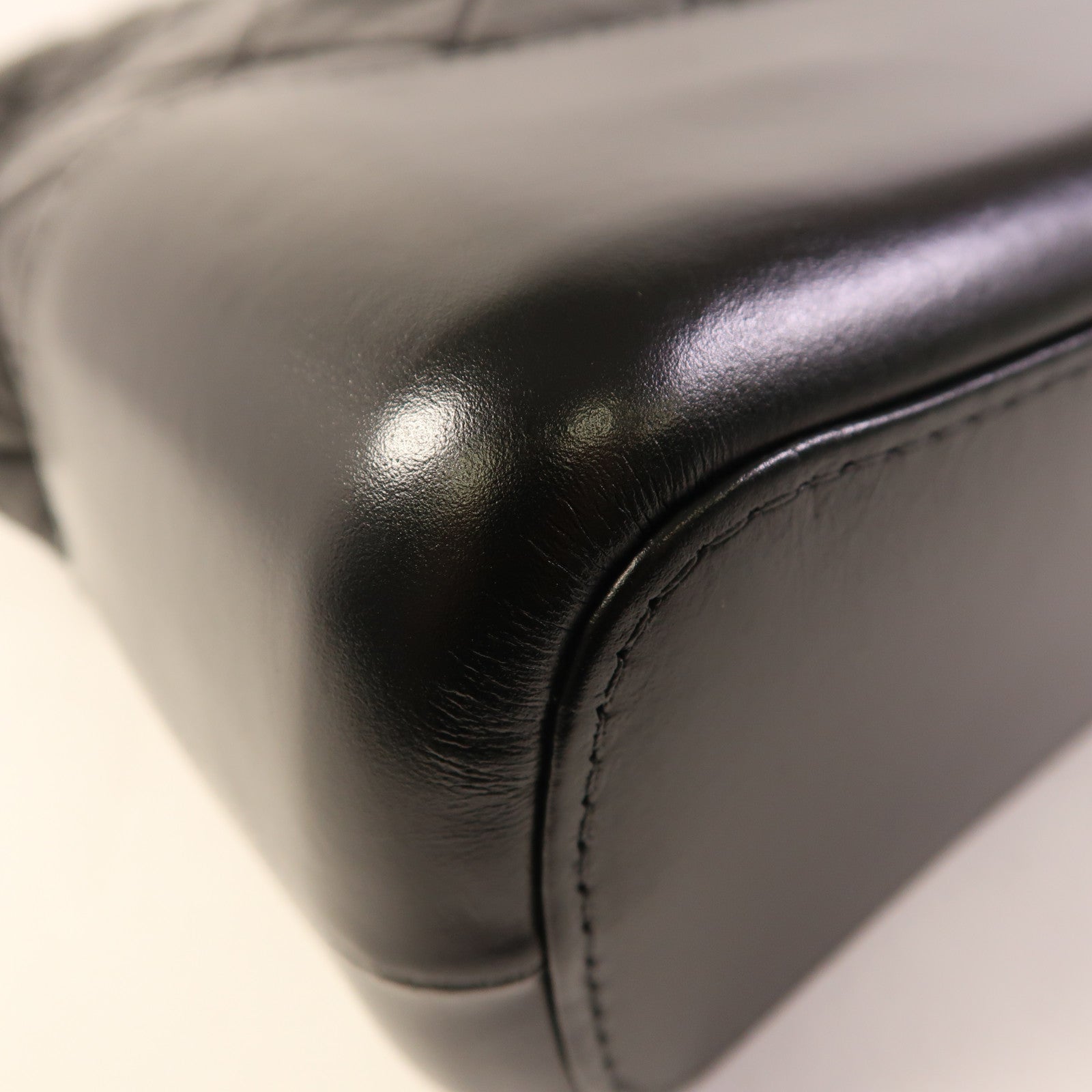 CHANEL 牛皮皮革Gabrielle Large鏈帶肩背袋