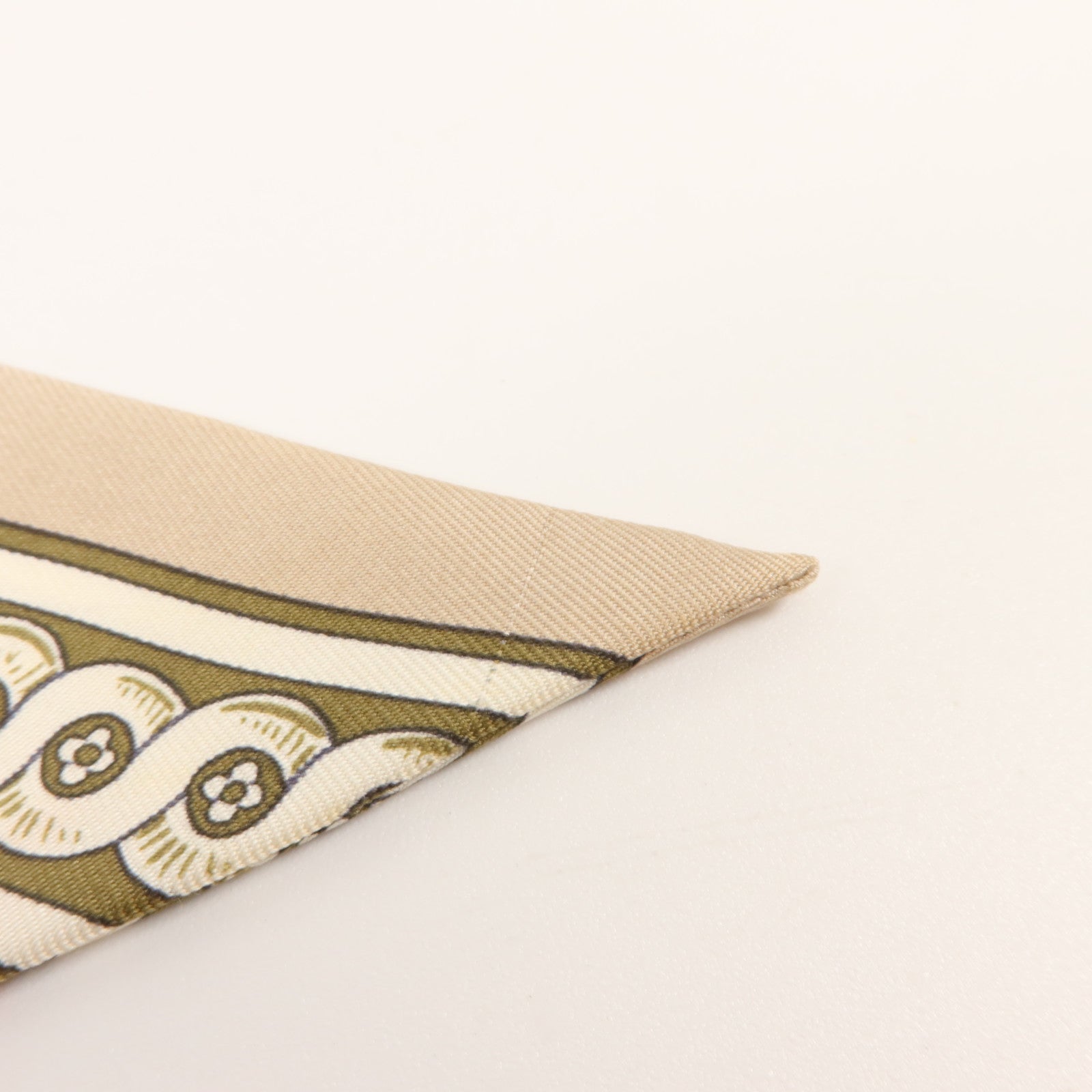 HERMES 絲質Twilly絲巾