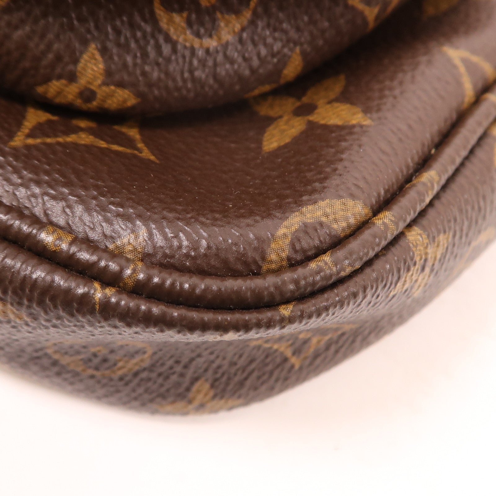 LOUIS VUITTON LV GHW Multi Pochette Accessoires 2 Way Bag M44840 Monogram Brown