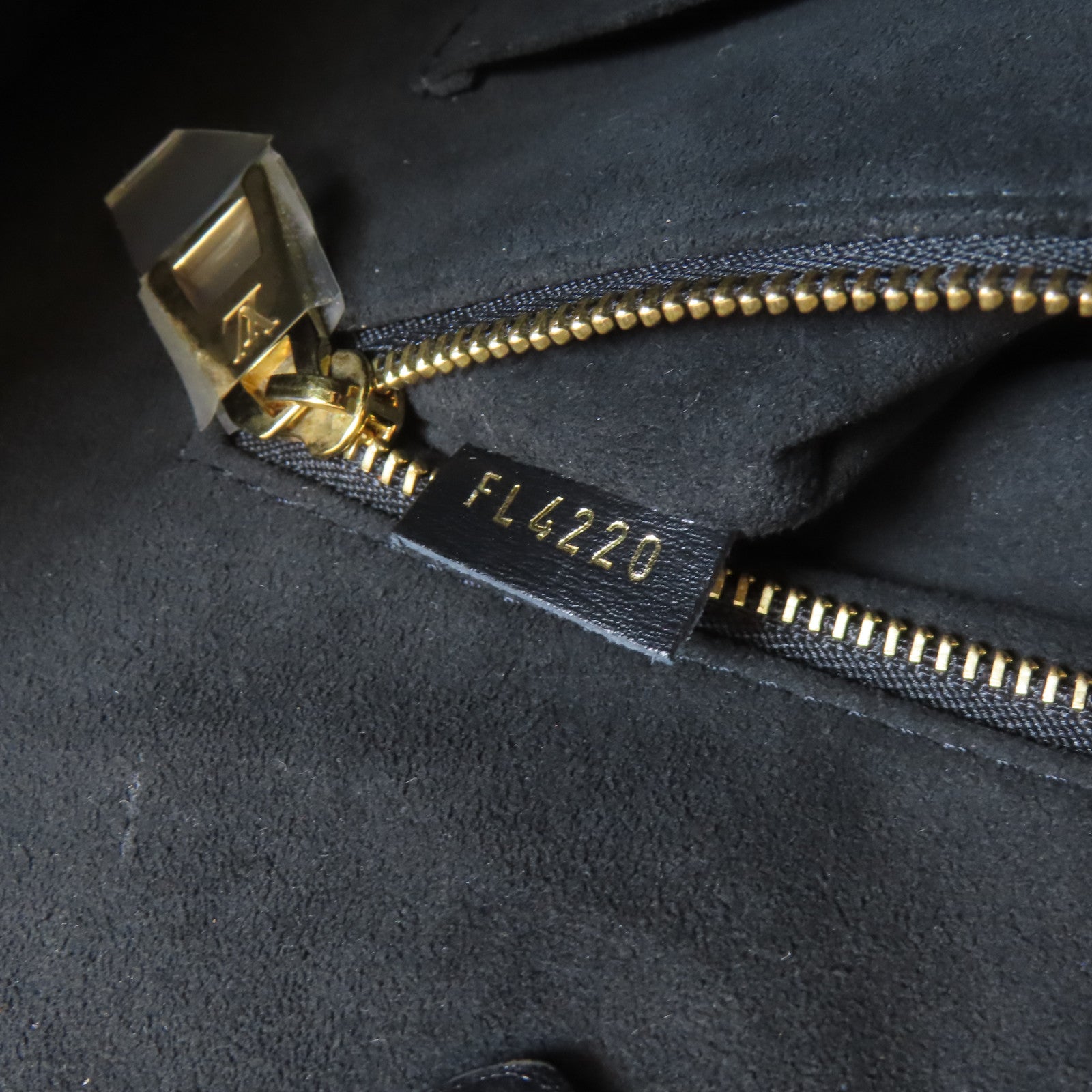 LOUIS VUITTON Monogram Jacquard Since 1854 On The Go金扣手挽肩背兩用袋黑色/白色