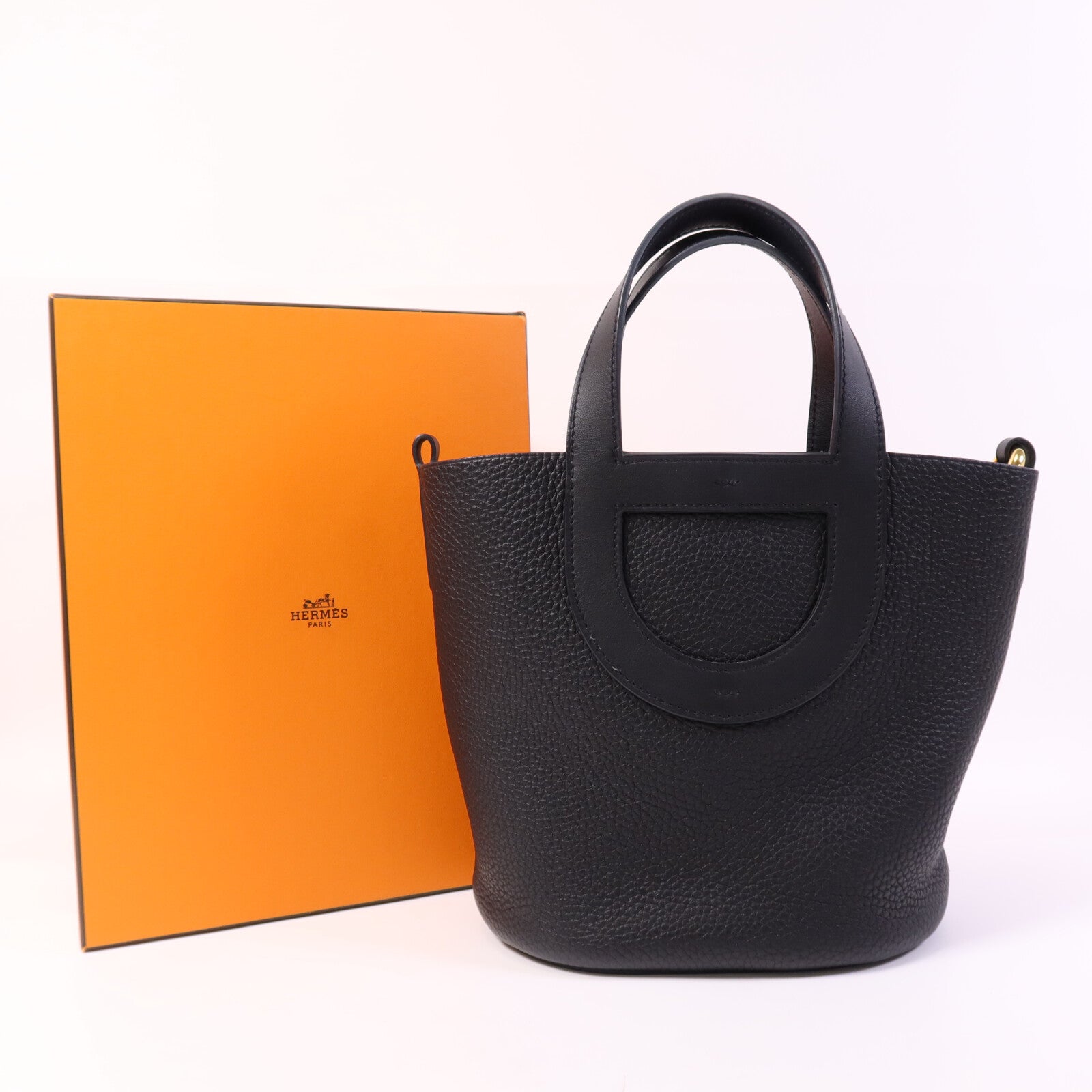 HERMES Clemence皮革In The Loop 18金扣手挽袋Noir