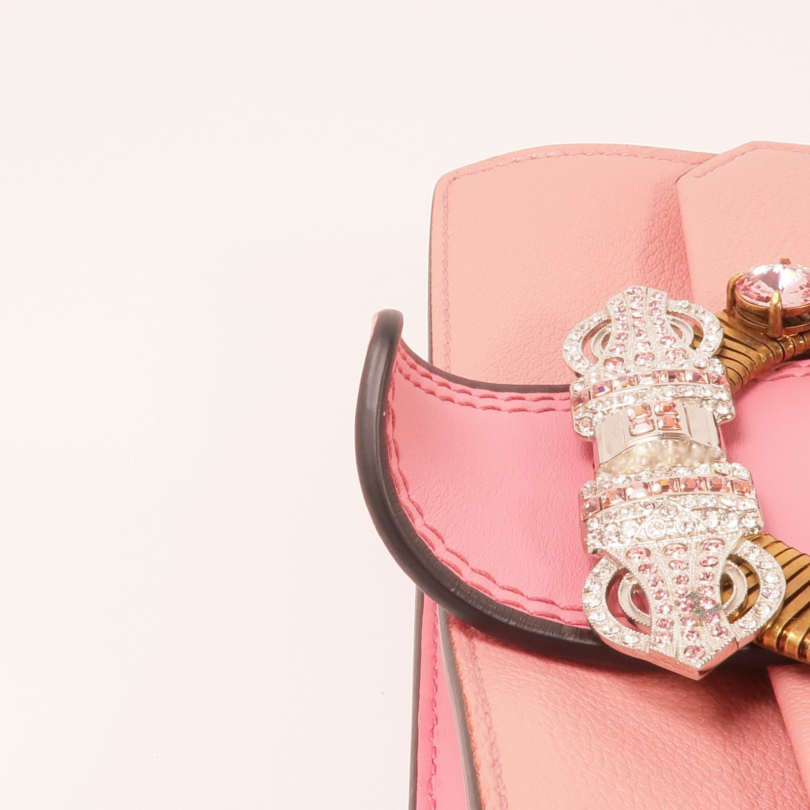 Miu Miu 山羊皮皮革Shoulder Bag金扣肩背袋