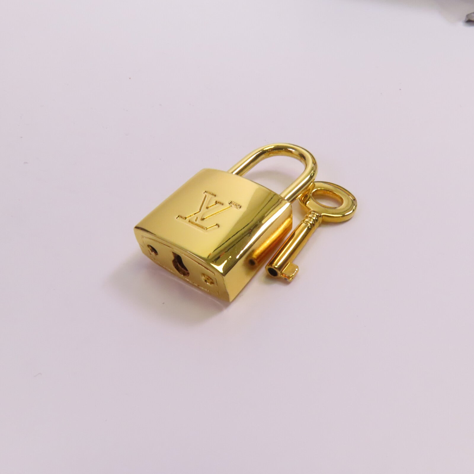 LOUIS VUITTON Monogram Deauville金扣手挽袋