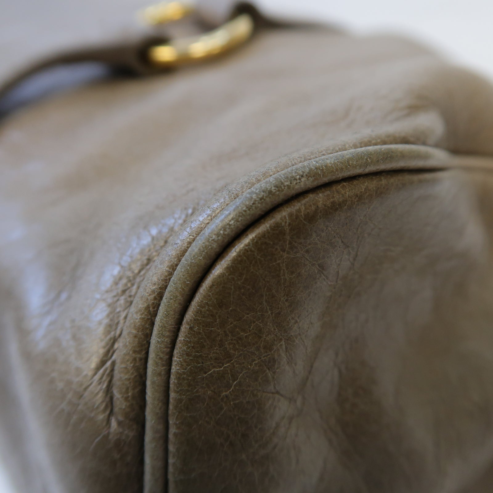 Miu Miu 【激減優惠】牛皮皮革Tote Bag金扣手挽肩背兩用袋啡色